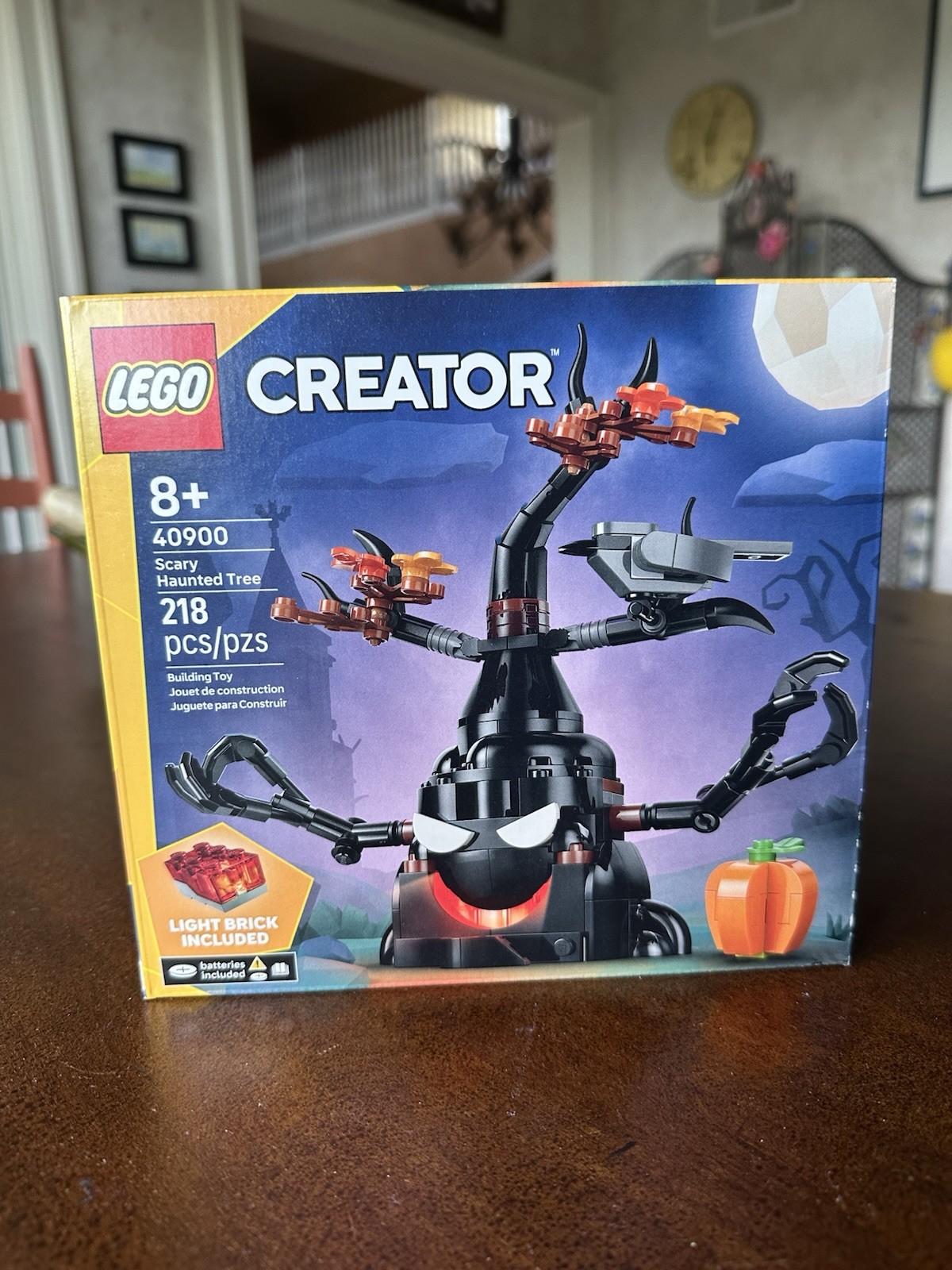 Lego 40900 Creator Scary Haunted Tree Halloween GWP 2026 New SEALED Lego 40900 Creator Scary Haunted Tree Halloween GWP 2026 New SEALED