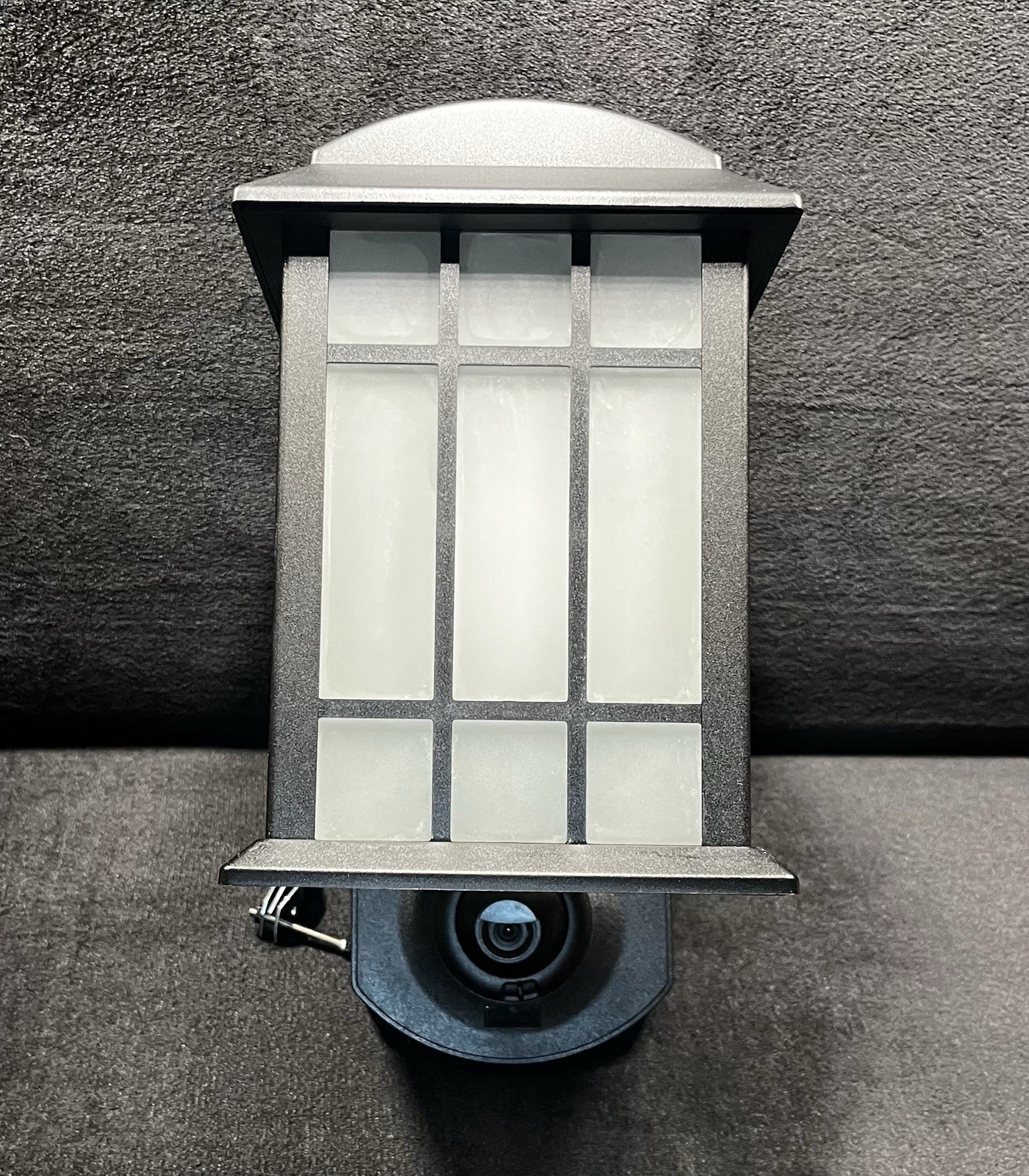 Maximus Kuna Smart Security Light SPL06-07A1W4-BKT HD Camera WiFi Enabled READ
