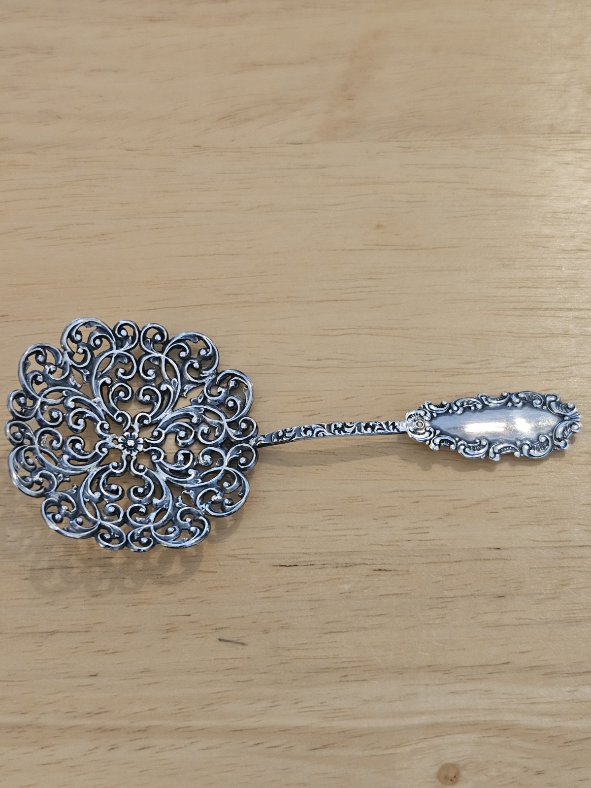 Antique C.S.&H. Sterling Silver 925 Berkshire Pierced Bon Bon Spoon Server 4.5\