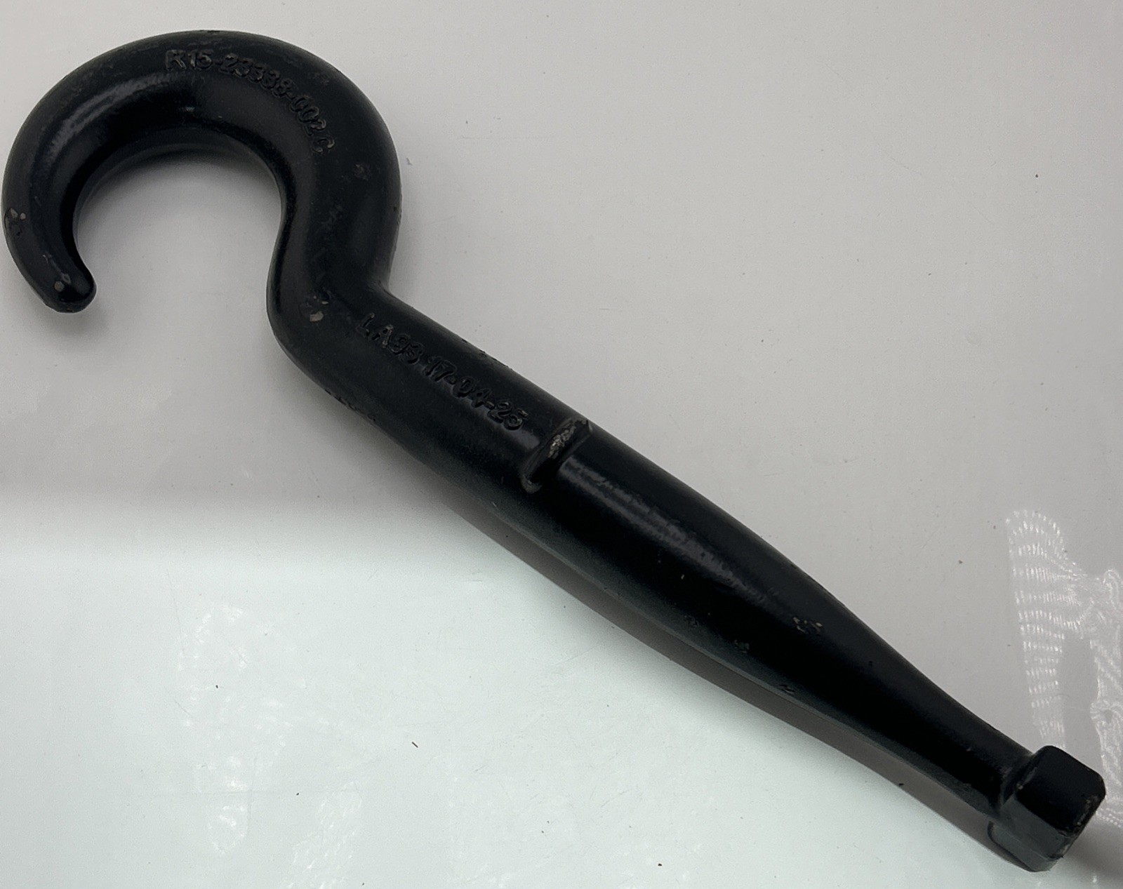 Freightliner Cascadia Tow Hook R15-23338-002C Freightliner Cascadia Tow Hook R15-23338-002C
