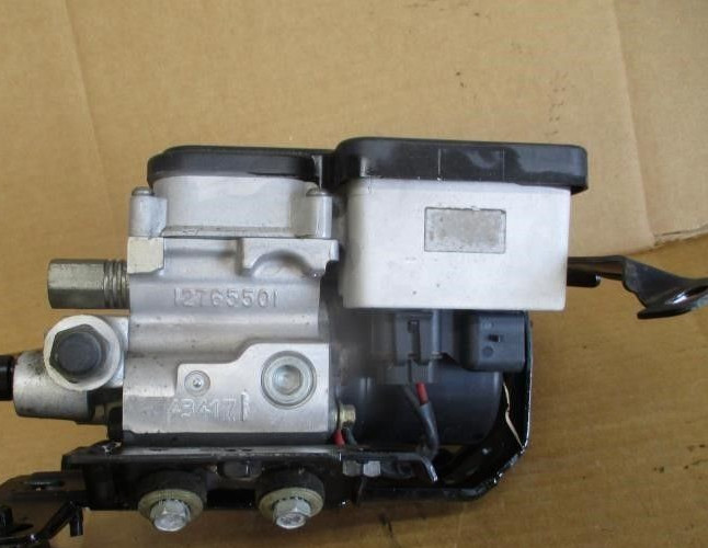 1998-1999 Chevrolet S10 S15 ABS Anti Lock Brake Pump W/O Bracket Assembly Oem