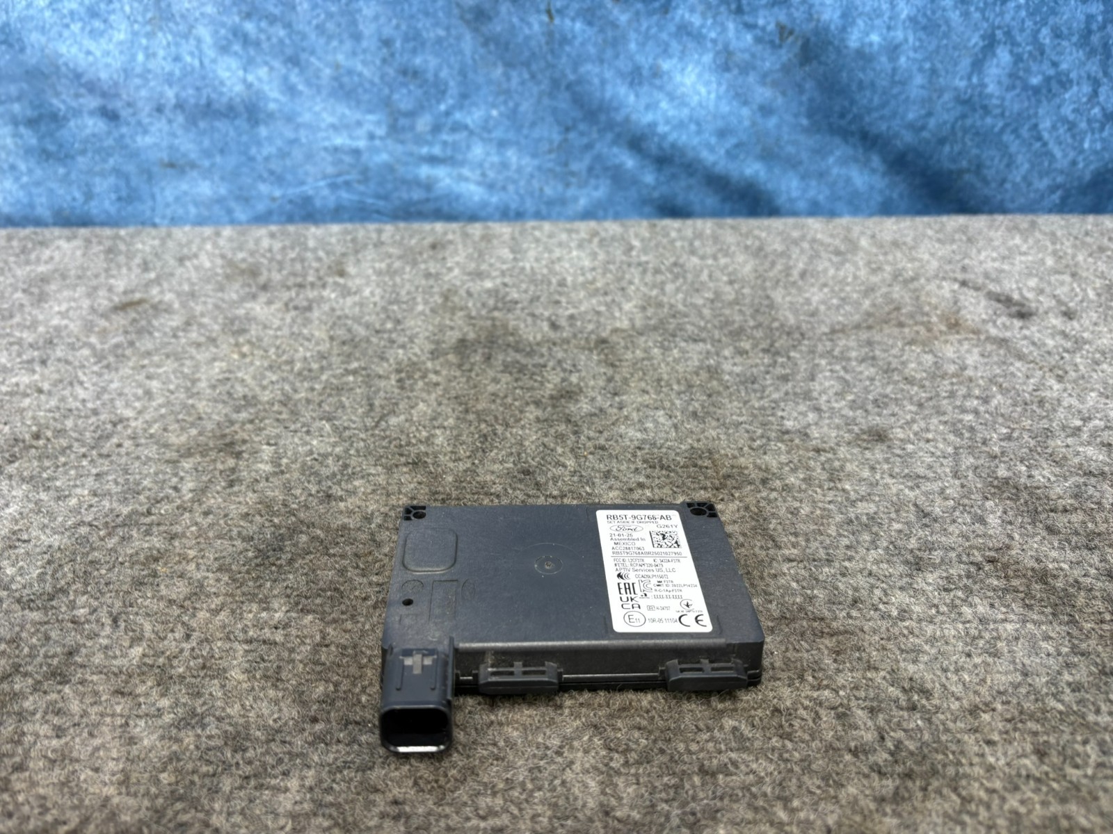 LINCOLN AVIATOR 2025 FRONT BUMPER MOUNTED ADAPTIVE CRUISE RADAR UNIT OEM