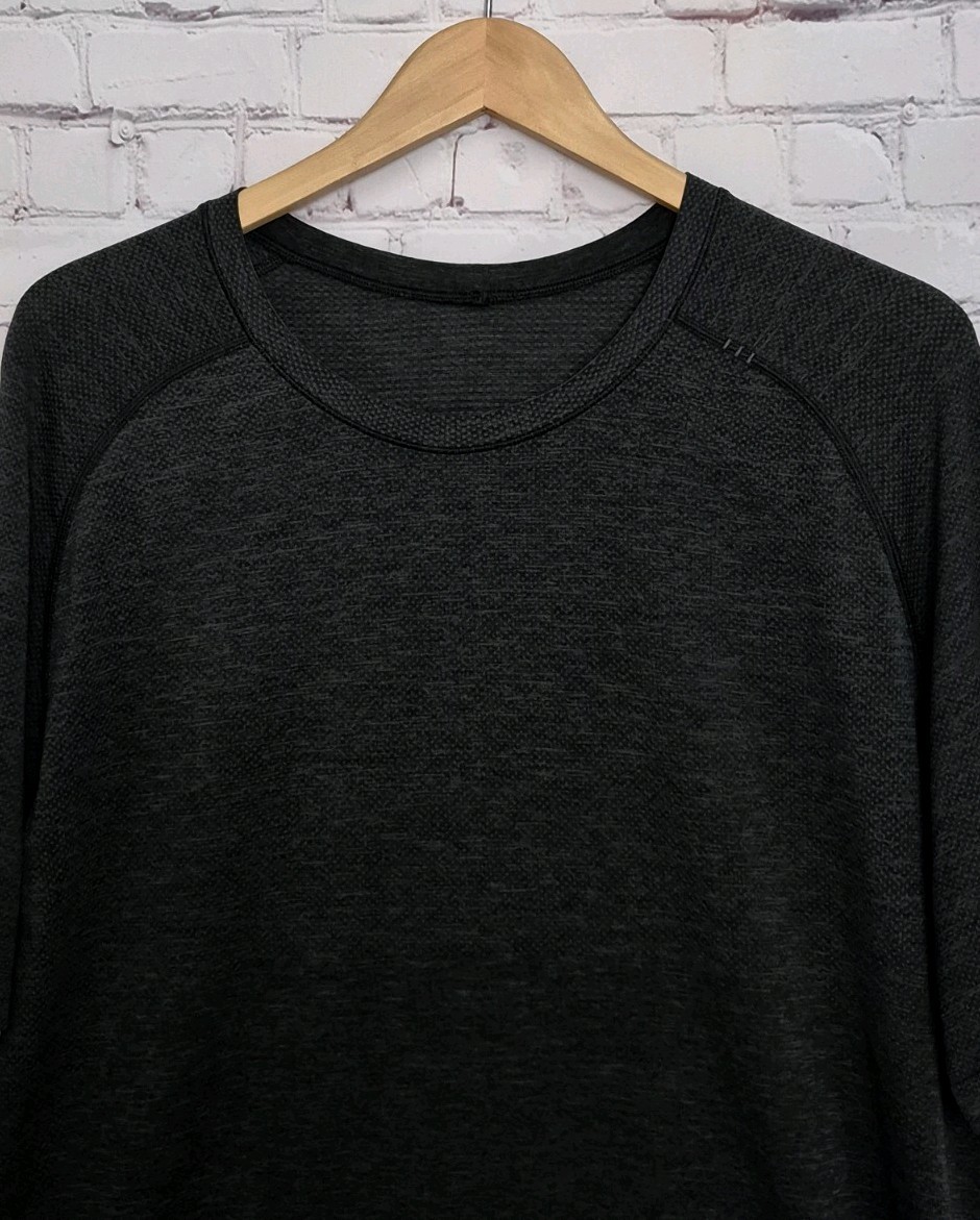 Lululemon Metal Vent Tech Short Sleeve Shirt Mens XL Black