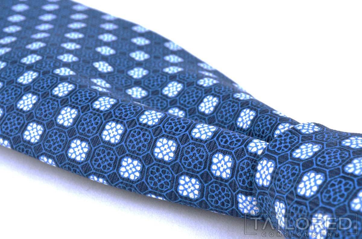 NEW - KITON Blue Geometric 100% Silk Mens 7 FOLD Luxury Tie - 3.50\