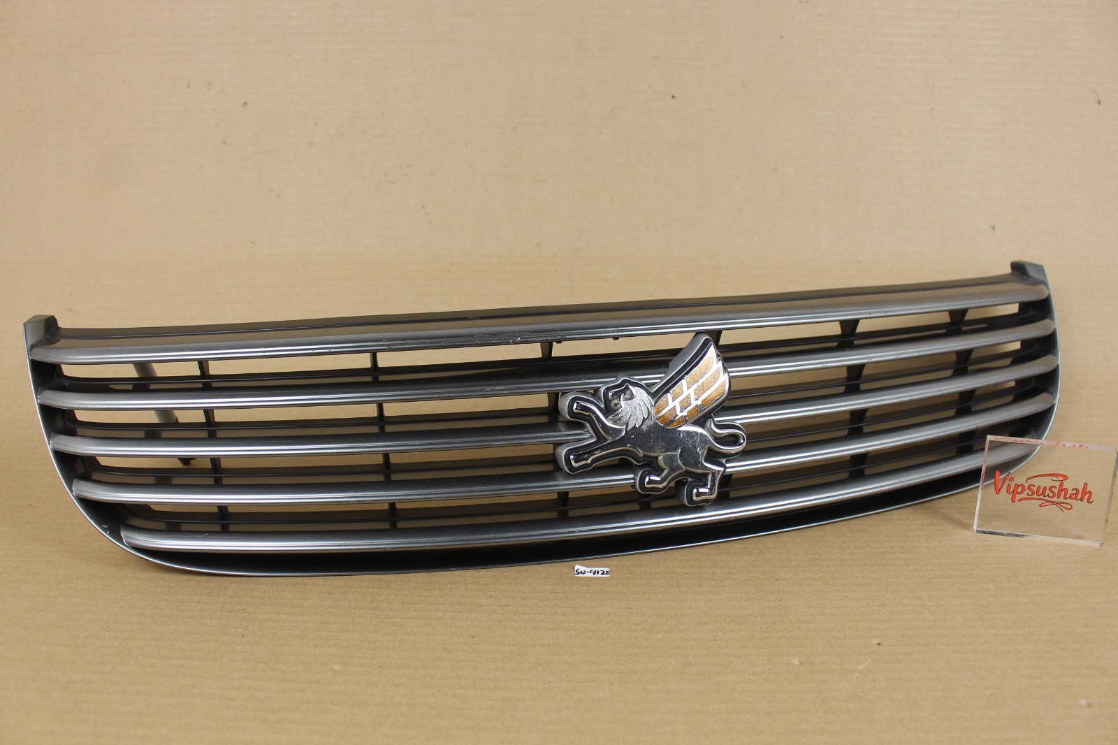 Lexus SC430 02-05 Toyota Soarer UZZ40 Front Grille OEM JDM 53111-24040