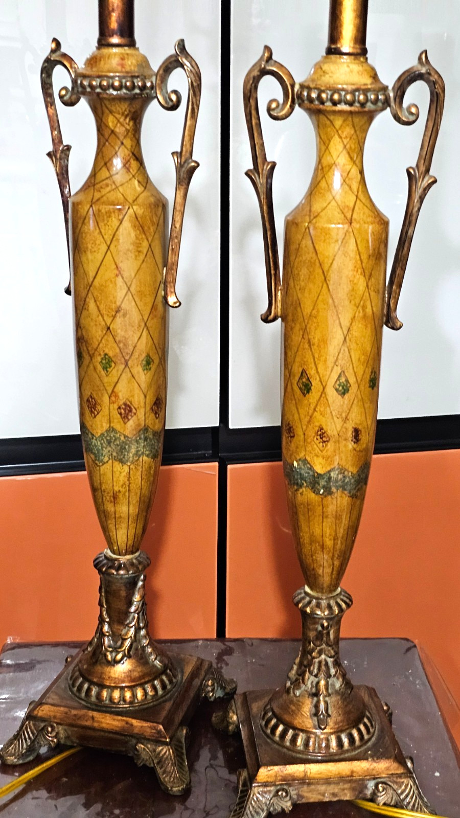 Pair of Vtg Chinese Style Faux-Gold/Bronze Finish Table Lamps