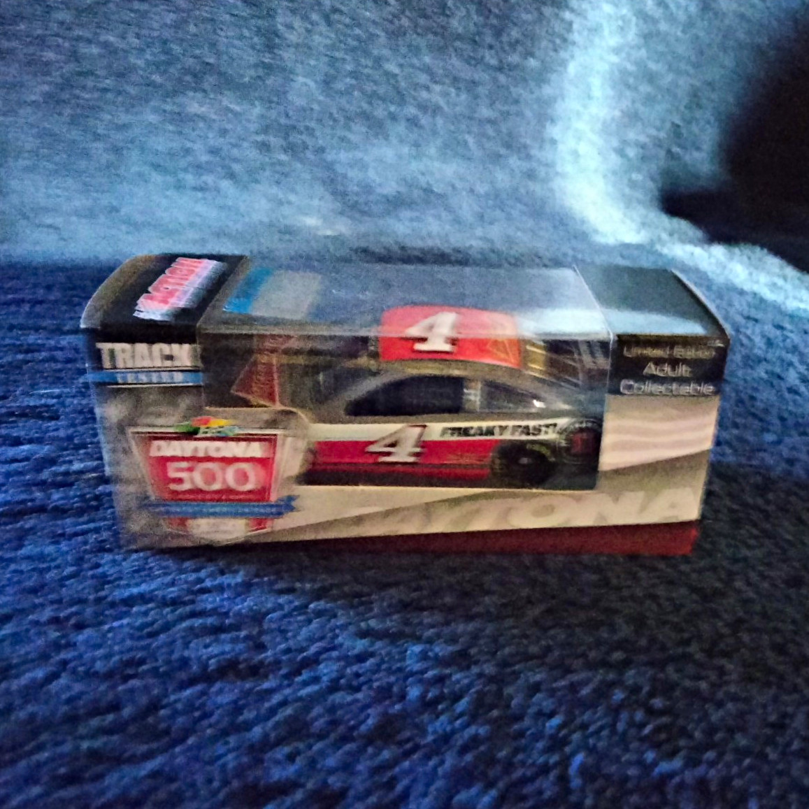 Action Racing Collectables 1:64 Kevin Harvick #4 2014 Chevy SS LE NASCAR