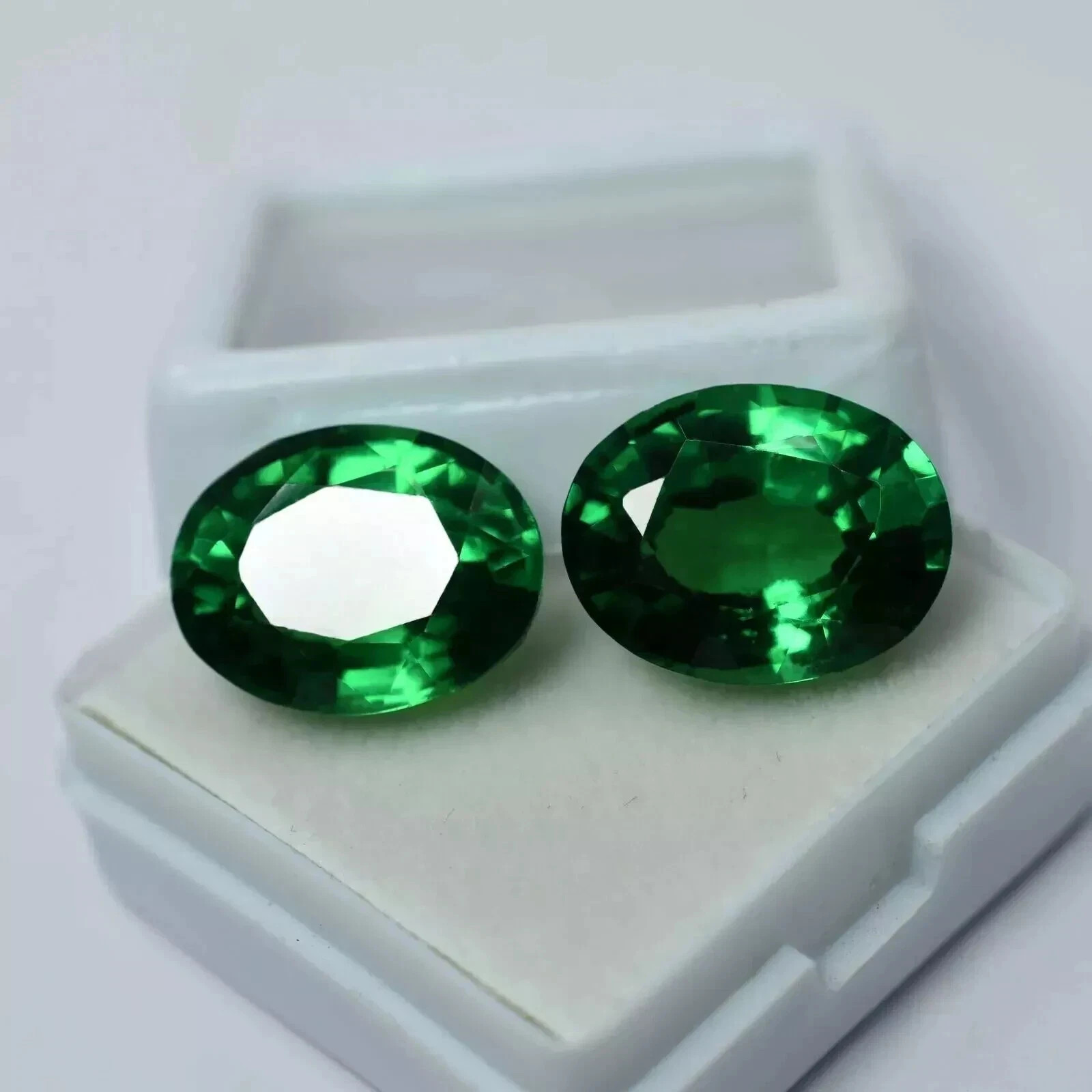 Natural Colombian Emerald Pair 19.60 Ct Loose Gemstone EGL CERTIFIED Oval Cut Natural Colombian Emerald Pair 19.60 Ct Loose Gemstone EGL CERTIFIED Oval Cut