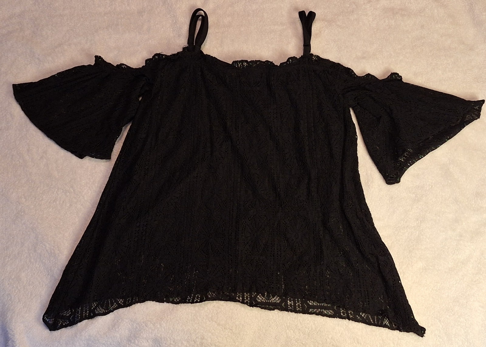 Love, Fire black lace top || med Love, Fire black lace top || med