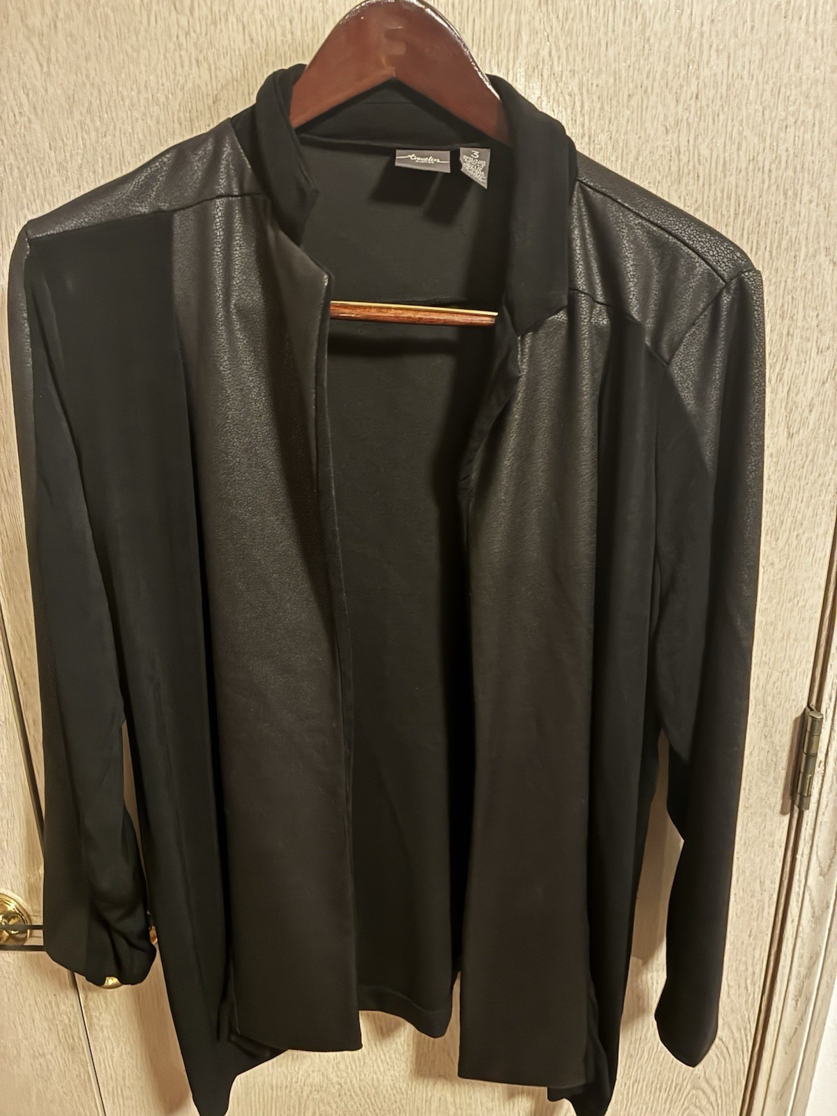 Travelers By Chico’s Black Open Front Mixed Media Cardigan Jacket Women’s Size 3 Travelers By Chico’s Black Open Front Mixed Media Cardigan Jacket Women’s Size 3