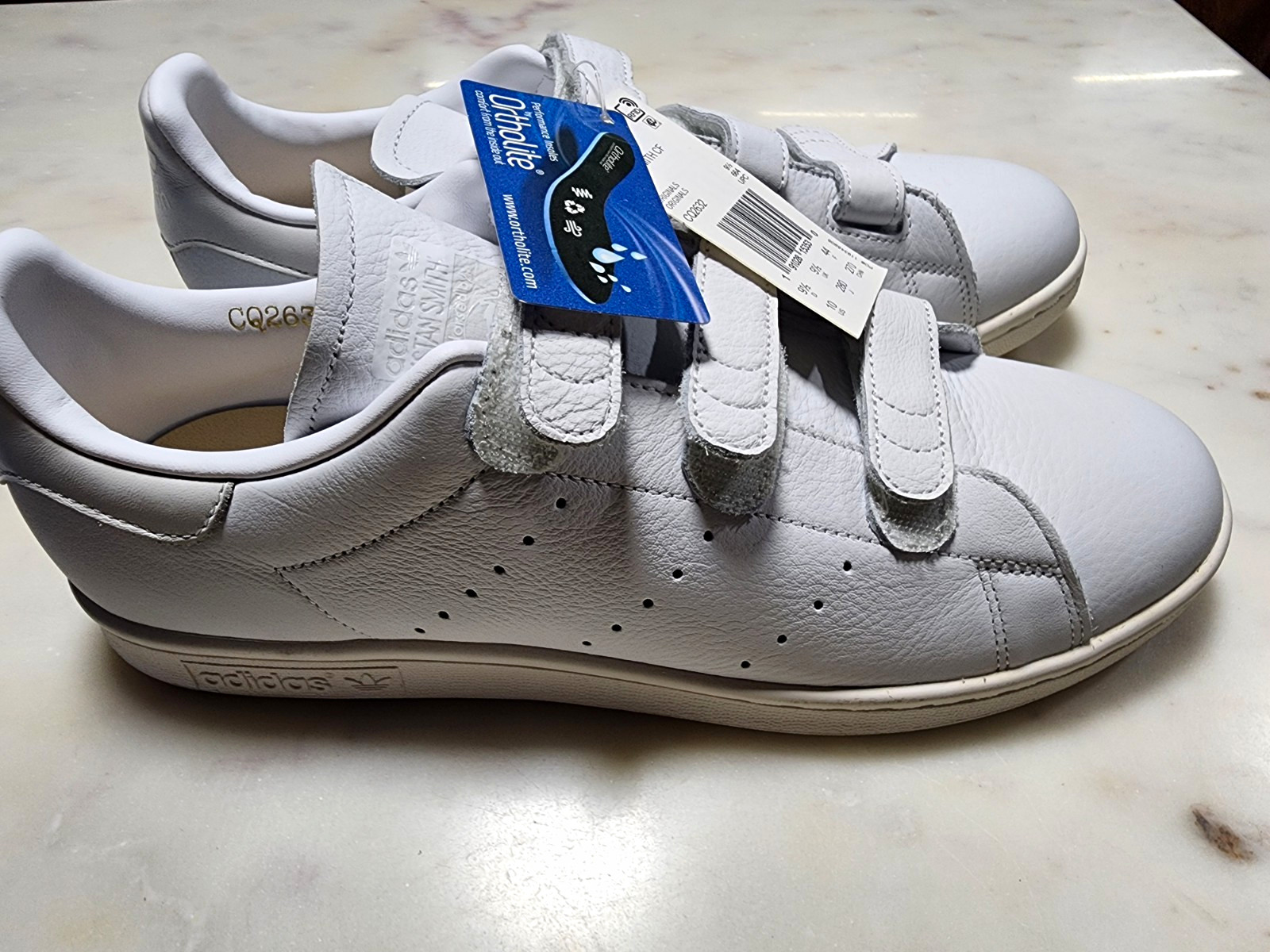 adidas Stan Smith CF Men\'s White Hook & Loop Leather  size 10 CQ2632