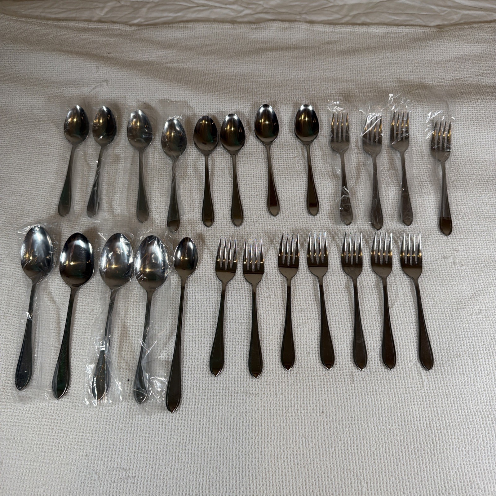 24 Peices Of Supreme Cutlery By Towle Variety Flatware Unknown Pattern