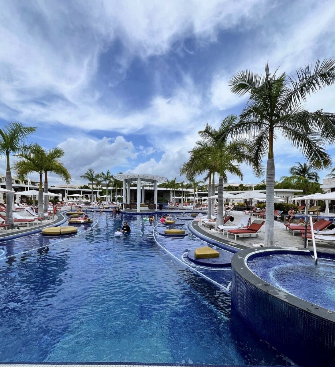GRAND Moon Palace Cancun -All Inclusive LUXURY -- BIG SALE