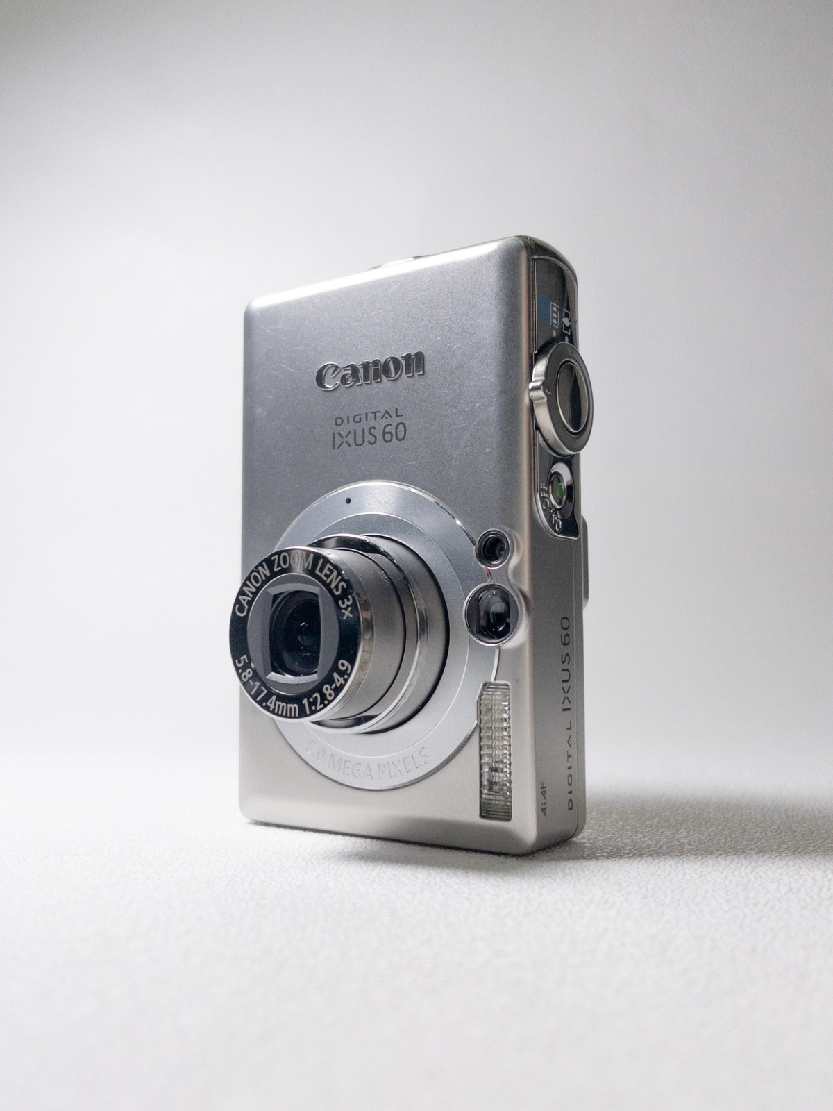 Canon PowerShot Digital ELPH SD600 / Digital IXUS 60 6.0MP Digital Camera -... Canon PowerShot Digital ELPH SD600 / Digital IXUS 60 6.0MP Digital Camera -...
