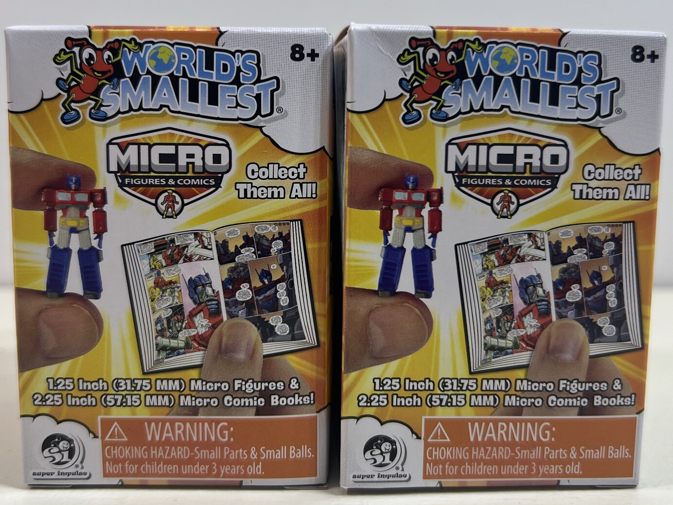 New World\'s Smallest Micro Figures & Comics Toys Boys Blind  Box Lot of 2