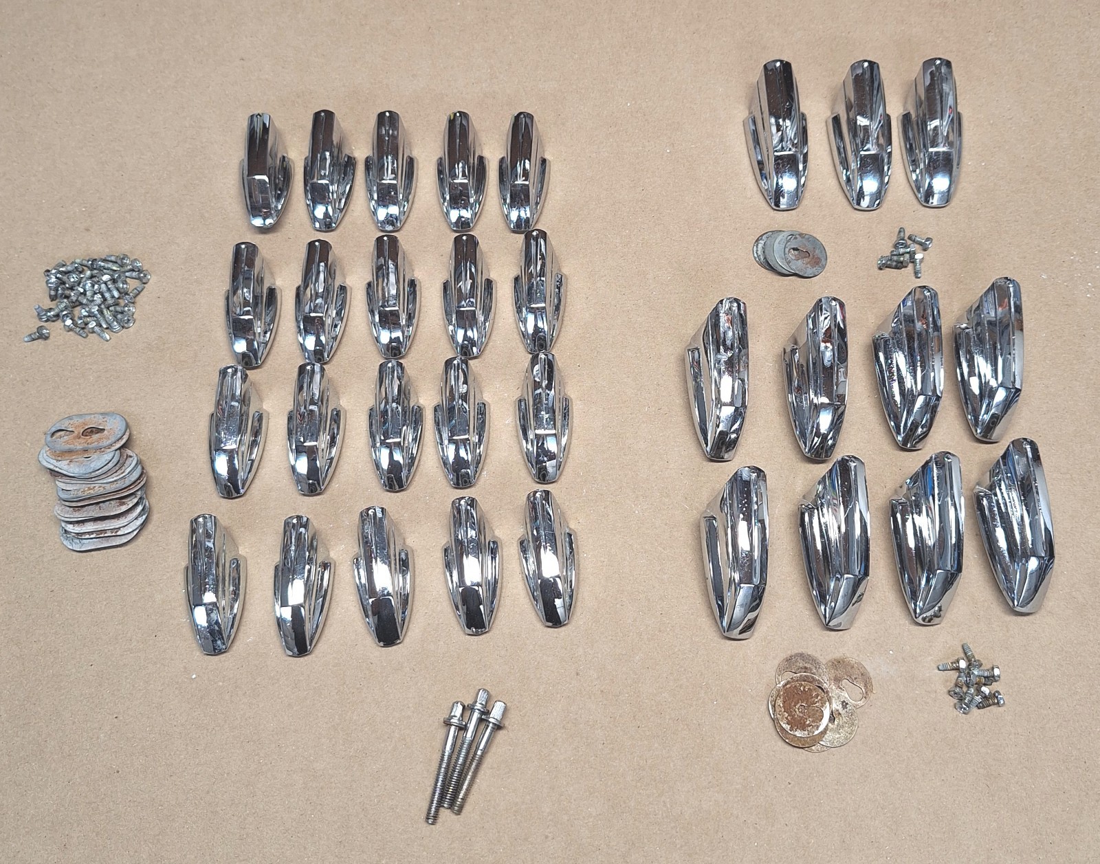 Big Lot of Vintage Premier Tom and Bass Drum Lugs 31 pieces  England Lot 82-676