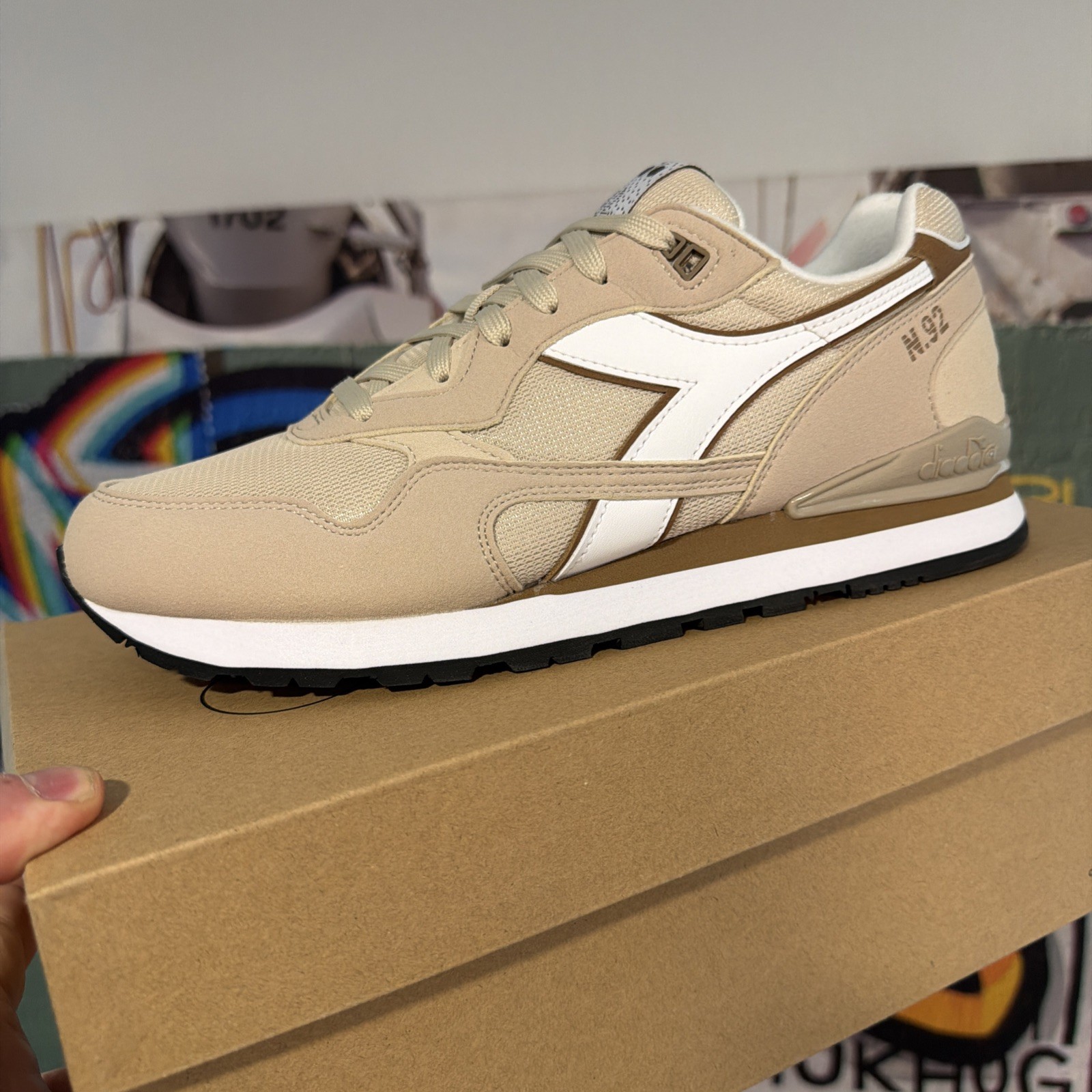 Diadora N.92 Men’s Shoes Sneakers Beige Oyster Size 9 25043