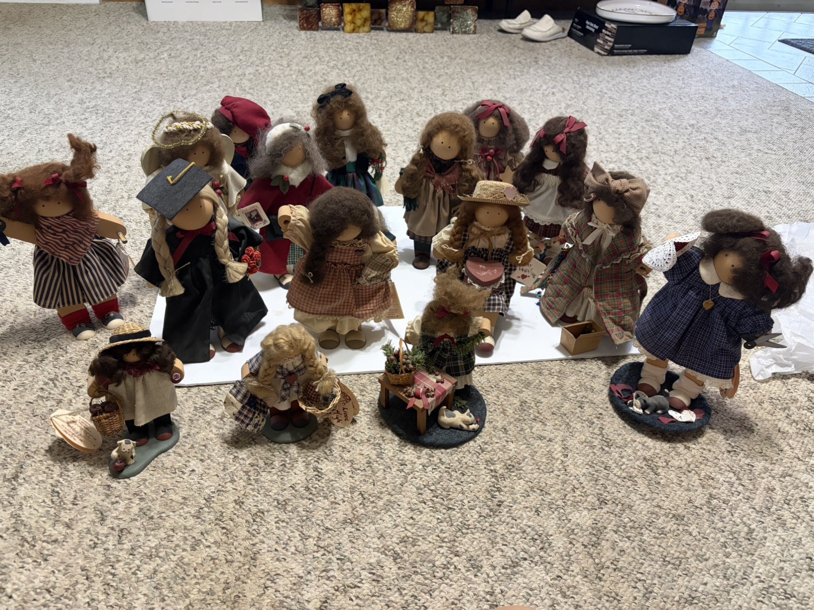 Vintage VTG 16 Lot of LIZZIE HIGH Wooden Dolls  LADIE & FRIENDS- great shape