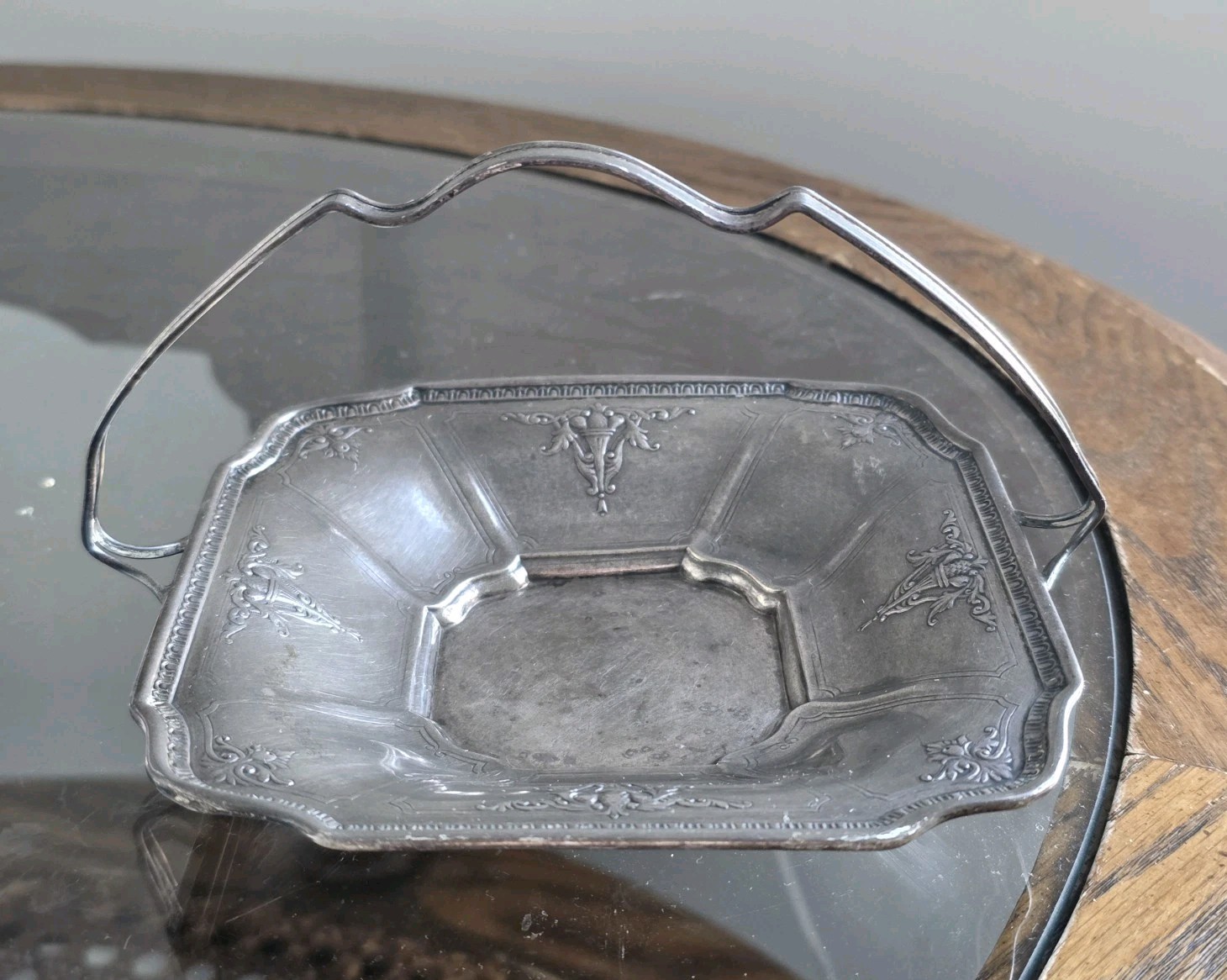 Antique Sterling Silver Bonbon Basket 1910 Whiting Mfg Swing Handle Repousse 81g