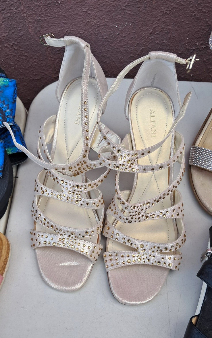 Alfani Women’s Beige Strappy Rhinestone Open Toe Ankle Strap Stiletto 9M