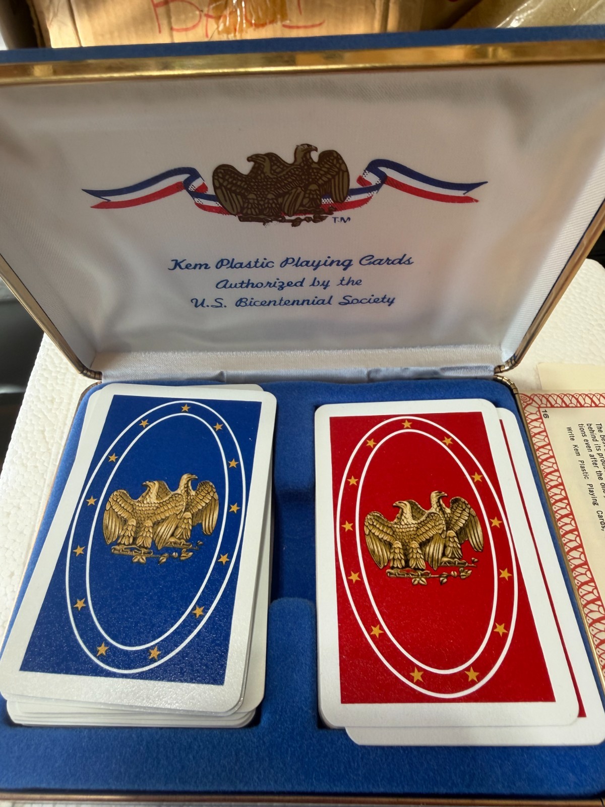 Vintage 1976 KEM Bicentennial Plastic Playing Cards Double Deck Eagle Case USA