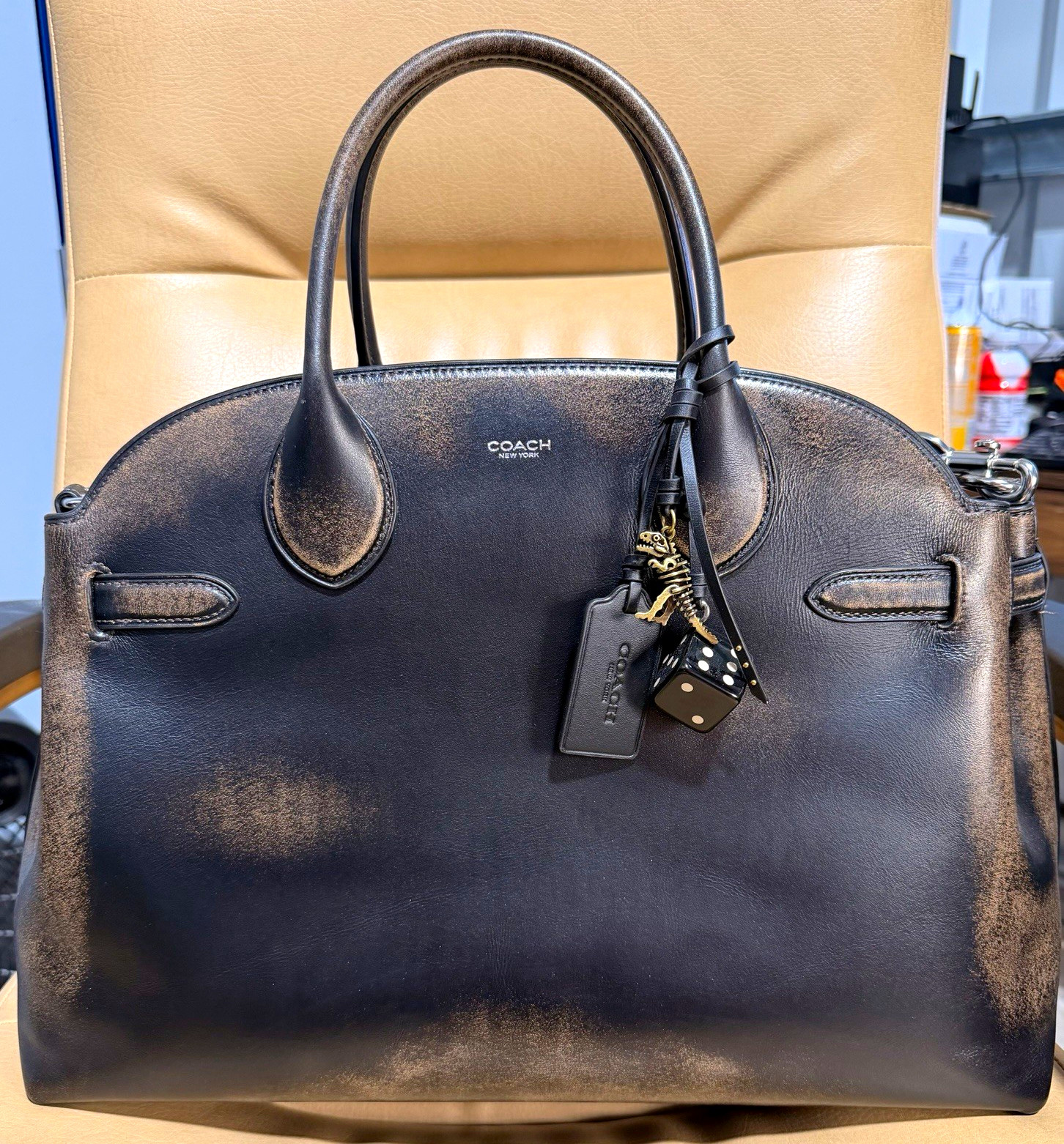 Coach Empire 40 Loved Leather. New with box, and original packaging. Coach Empire 40 Loved Leather. New with box, and original packaging.