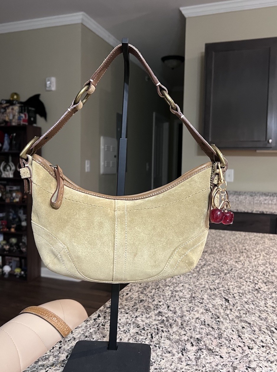 Y2k Vintage 2004 Coach Mini Tan Suede Soho Hobo Y2k Vintage 2004 Coach Mini Tan Suede Soho Hobo