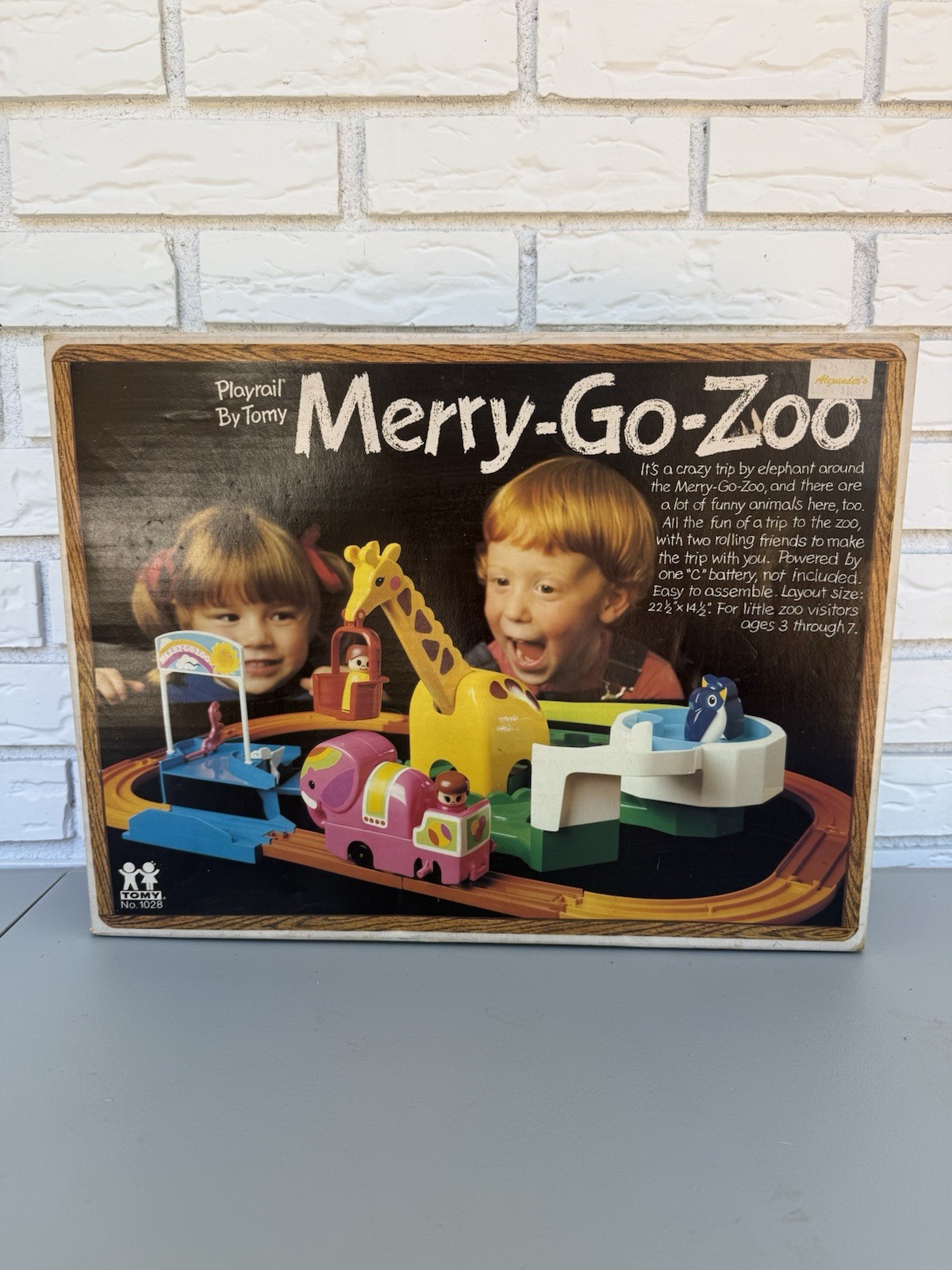 Vintage 1970s / 1980s Tomy Playrail Merry-Go-Zoo Motorized Train Set