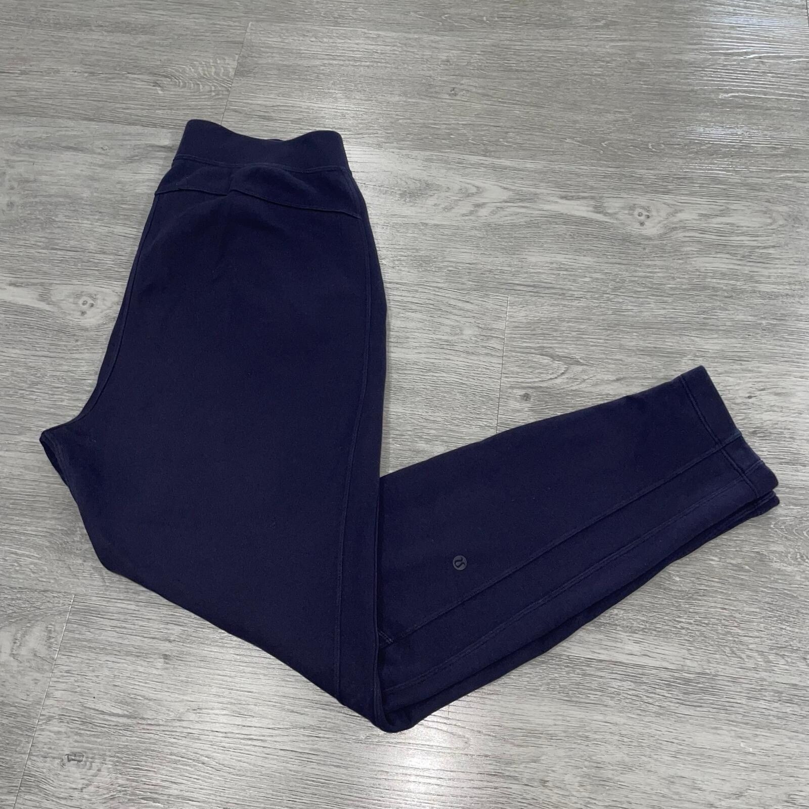 Lululemon Free To Roam Joggers 30” Women’s 8 Pull On Stretch Athletic Office