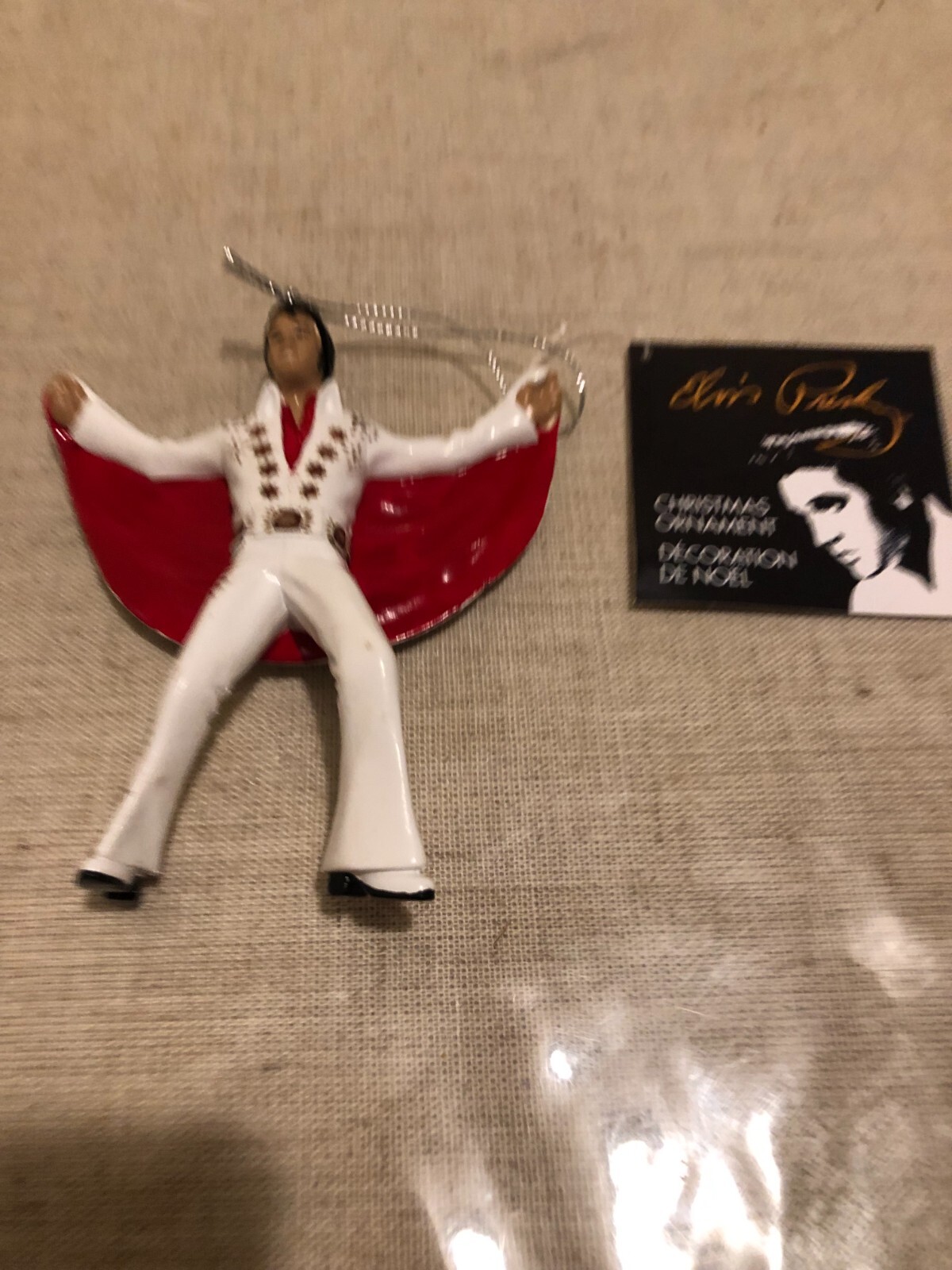ELVIS PRESLY KURT ALDER WHITE SUIT WITH RED CAPE CHRISTMAS ORNAMENT ELVIS PRESLY KURT ALDER WHITE SUIT WITH RED CAPE CHRISTMAS ORNAMENT