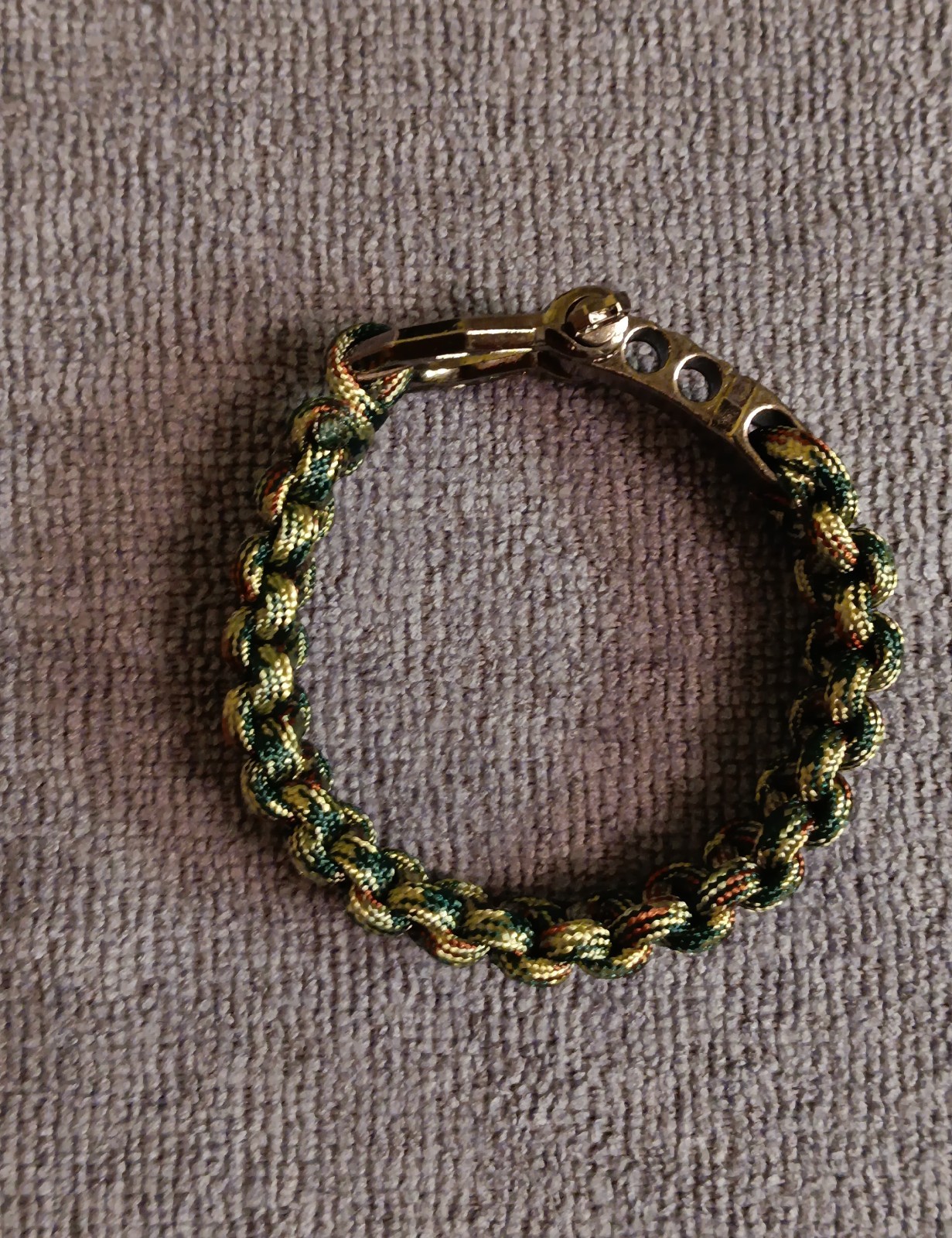 550 Paracord Bracelet, Adjustable Metal Shackles, Handmade, 7\' 550 lb Paracord 550 Paracord Bracelet, Adjustable Metal Shackles, Handmade, 7\' 550 lb Paracord