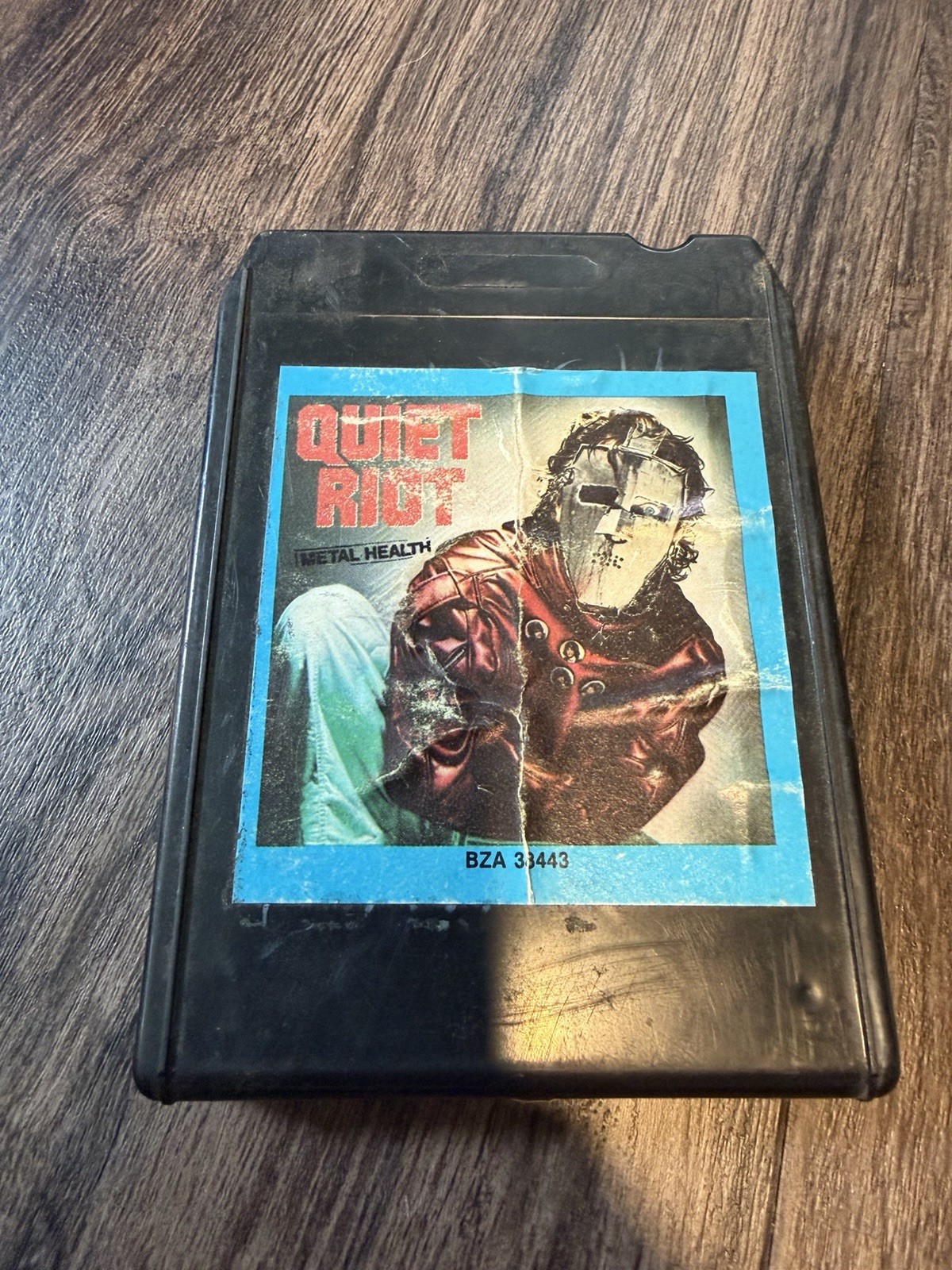 Quiet Riot – Metal Health 8 Track Tape Columbia House Special Order Very Rare Quiet Riot – Metal Health 8 Track Tape Columbia House Special Order Very Rare