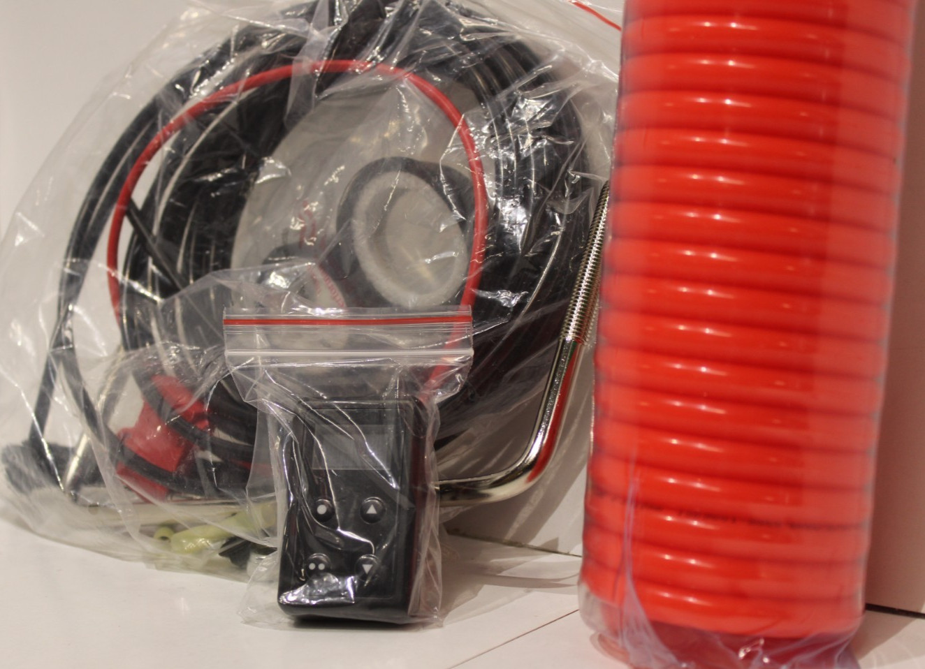 Air Lift 25980EZ WirelessONE 2nd Gen Single Path On-Board Air Compressor Kit