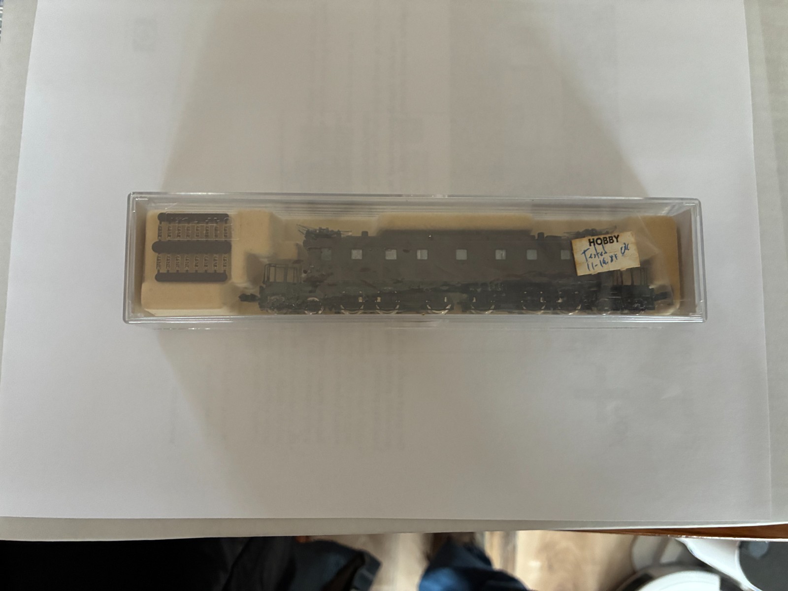 Kato N Scale 303 EF57 Japanese Electric Locomotive with number boards - NICE Kato N Scale 303 EF57 Japanese Electric Locomotive with number boards - NICE