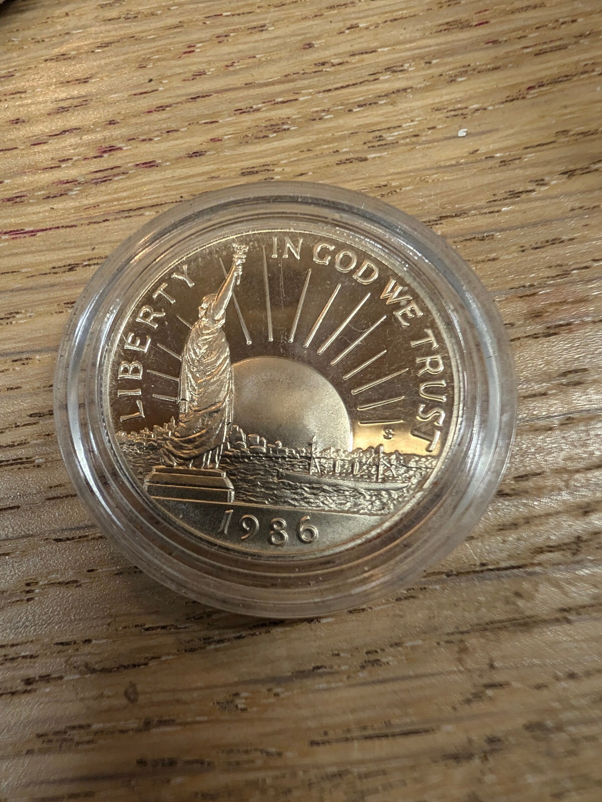 1986 Vintage Proof Commen Half Dollar, Statue of Liberty Nation of Immigrants 1986 Vintage Proof Commen Half Dollar, Statue of Liberty Nation of Immigrants