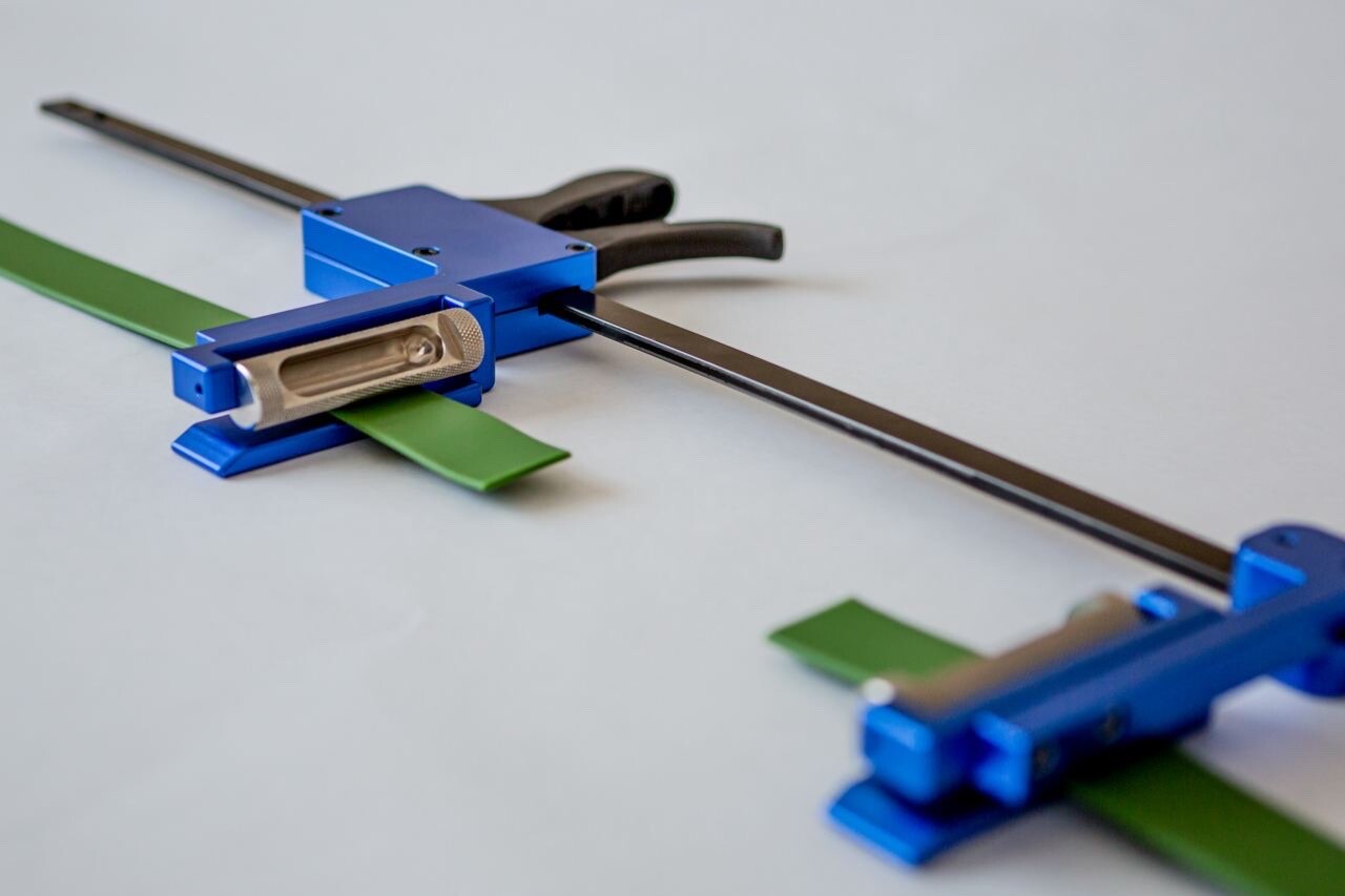 GrabUnity Flex Belt Joiner Tool - Belt Stretcher for Vulcanizing, Paper Mills