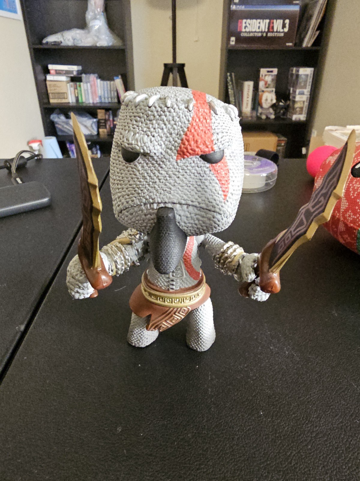 RARE NECA Little big planet Sackboy Kratos God Of War Action Figure + extras RARE NECA Little big planet Sackboy Kratos God Of War Action Figure + extras