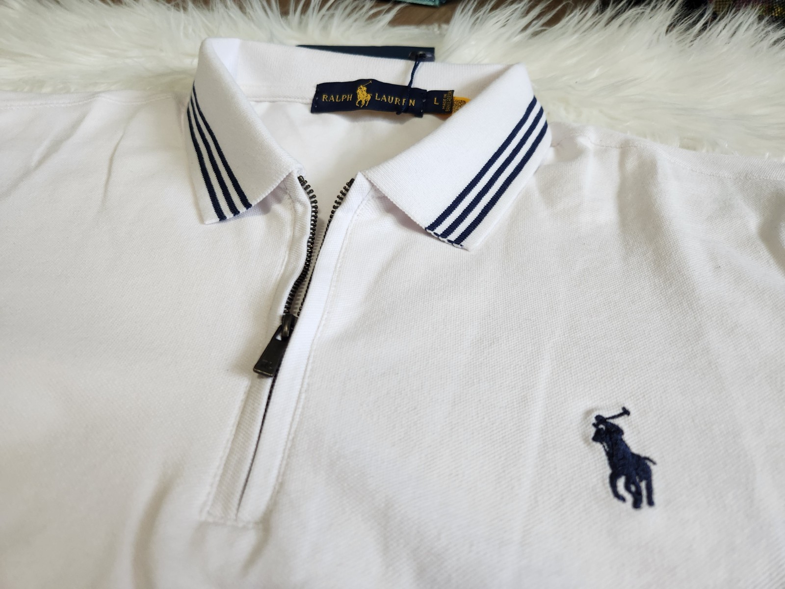 Polo Ralph Lauren Men\'s Zip Polo Shirt White Short Sleeve Regular Fit Size L Polo Ralph Lauren Men\'s Zip Polo Shirt White Short Sleeve Regular Fit Size L
