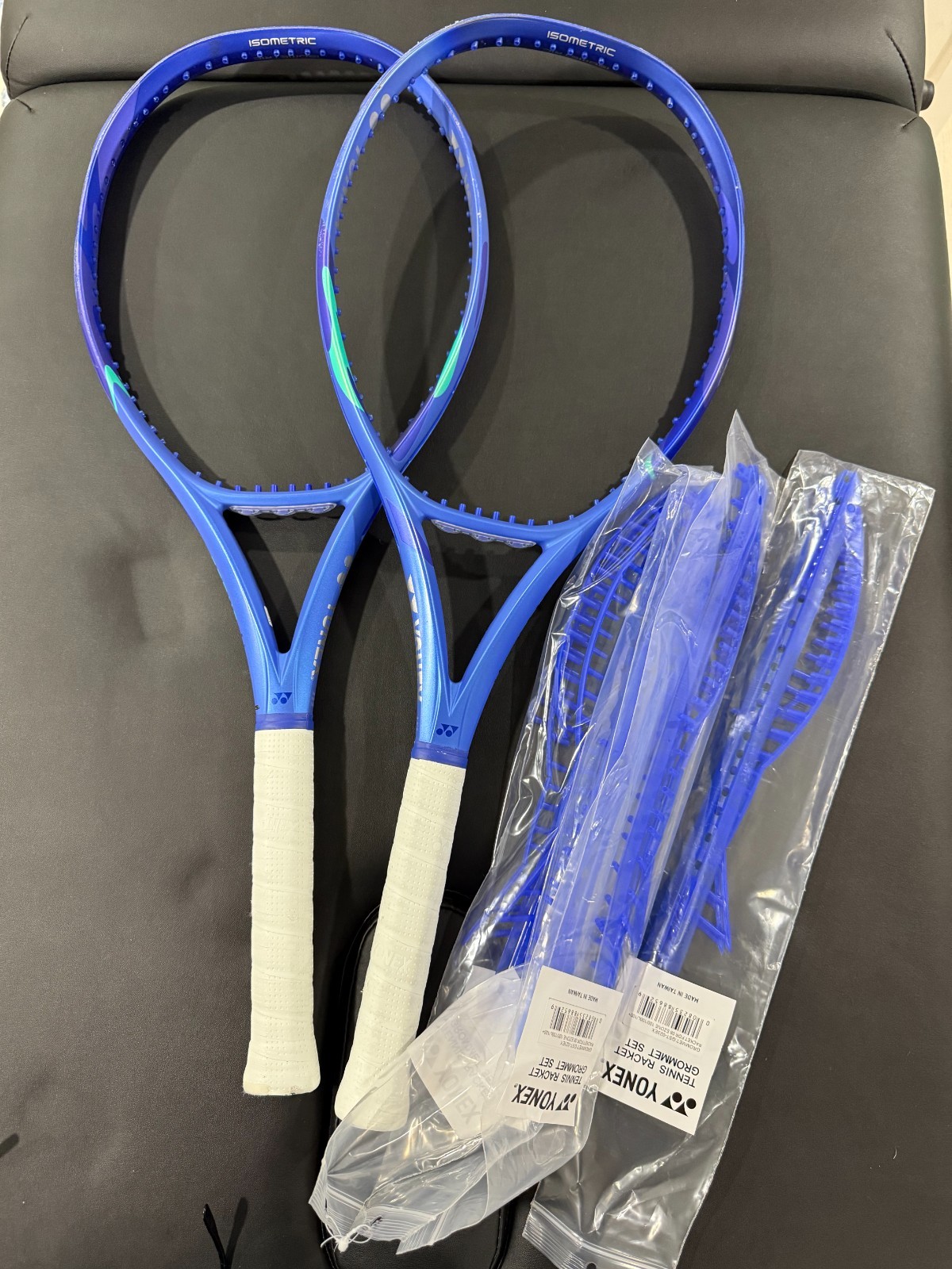 1 Yonex EZONE 100 8th Gen (2025) Tennis Rackets - 4 1/8 Grip + 2 Grommets