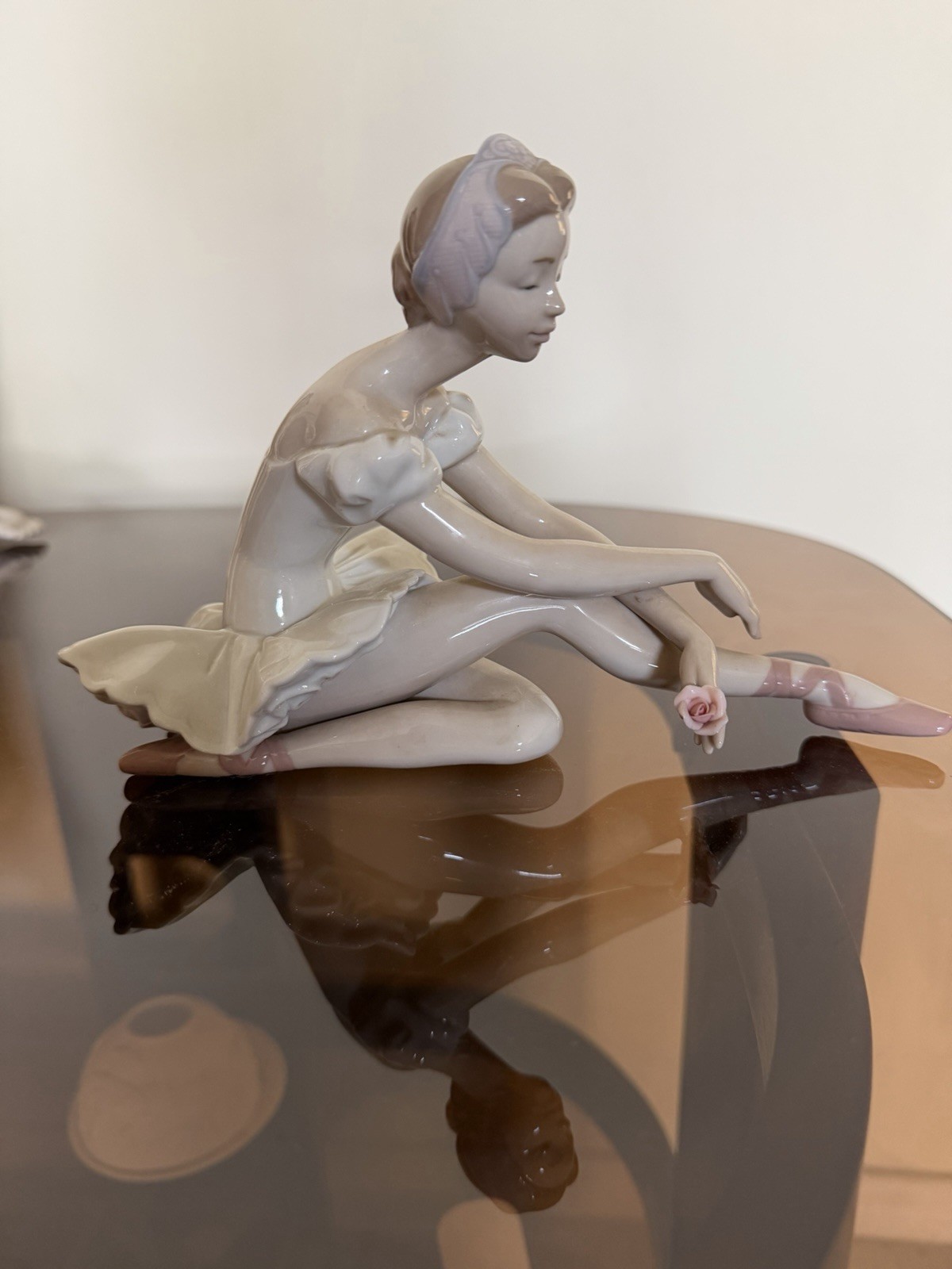 Lladró Rose Ballet Porcelain Figurine #01005919, sculpted by José Luis Alvarez Lladró Rose Ballet Porcelain Figurine #01005919, sculpted by José Luis Alvarez