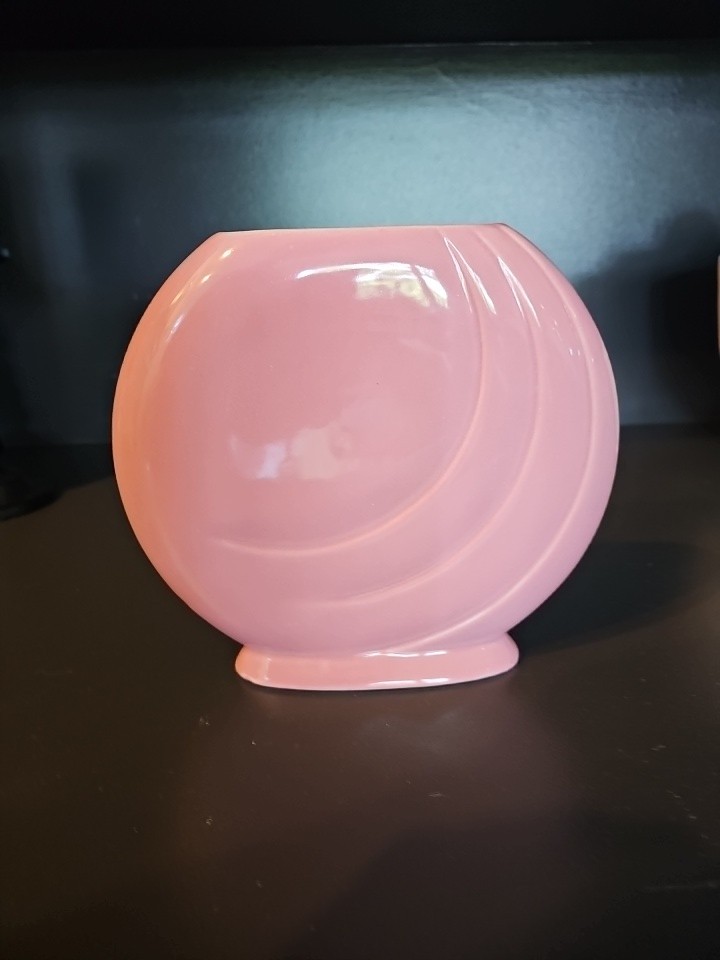 VTG Vase Art Deco  Style Mauve Pink GORGEOUS 7\