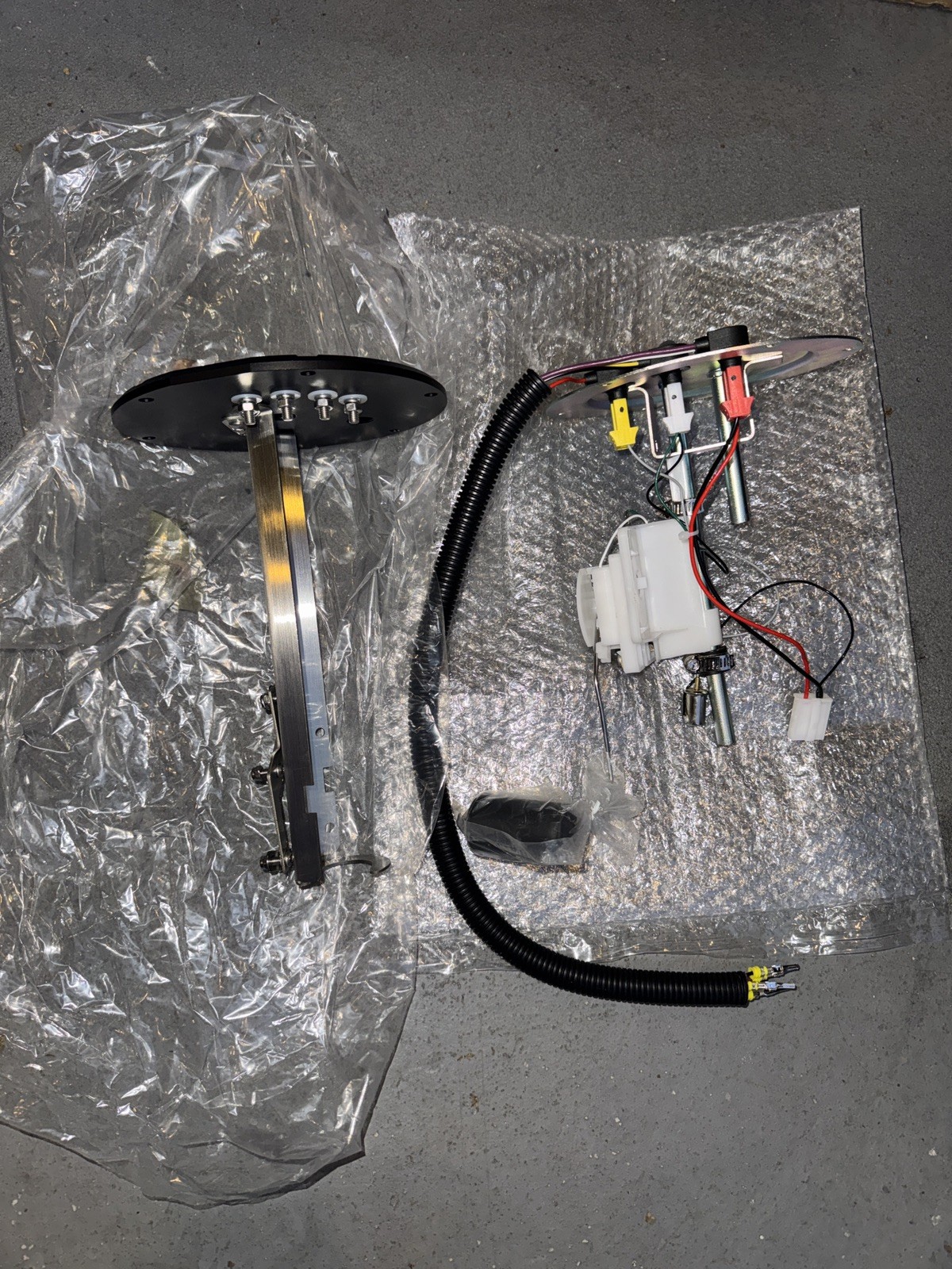 1984-1994 Nissan 240sx S13 Fuel Pump assembly