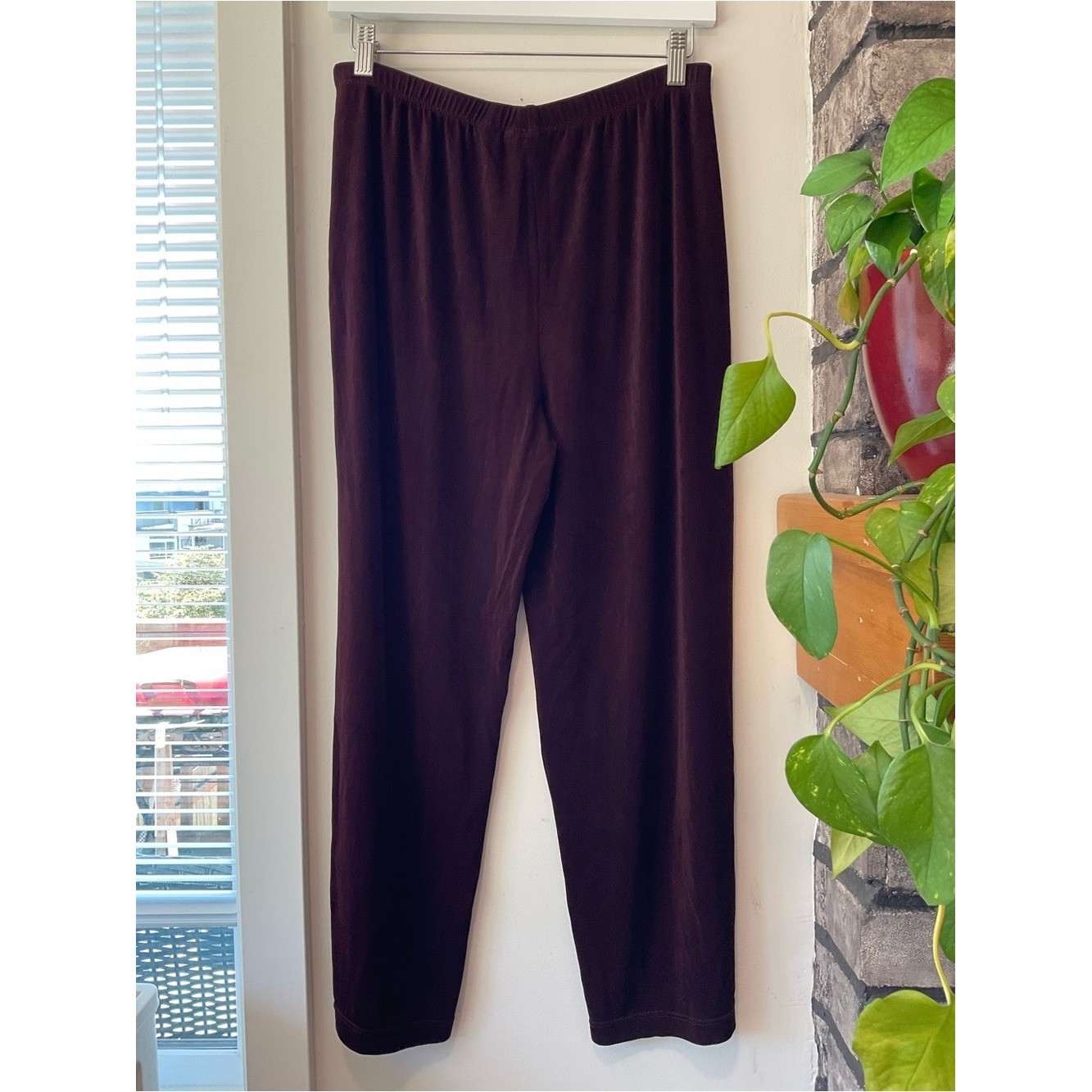 🧳Chico\'s Travelers Collection Burgundy Slinky Knit Pull On Pants Plus 1