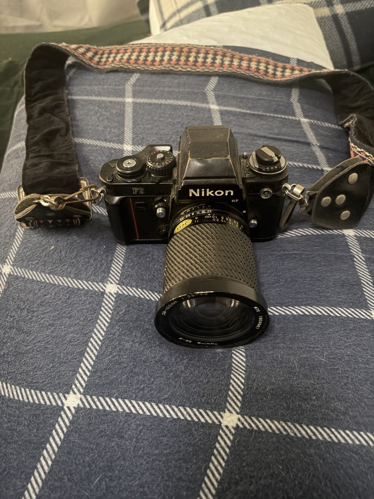 Nikon F3 HP 35mm SLR Film Camera + Tokina SZ-X 28-105mm Lens Vintage Japan