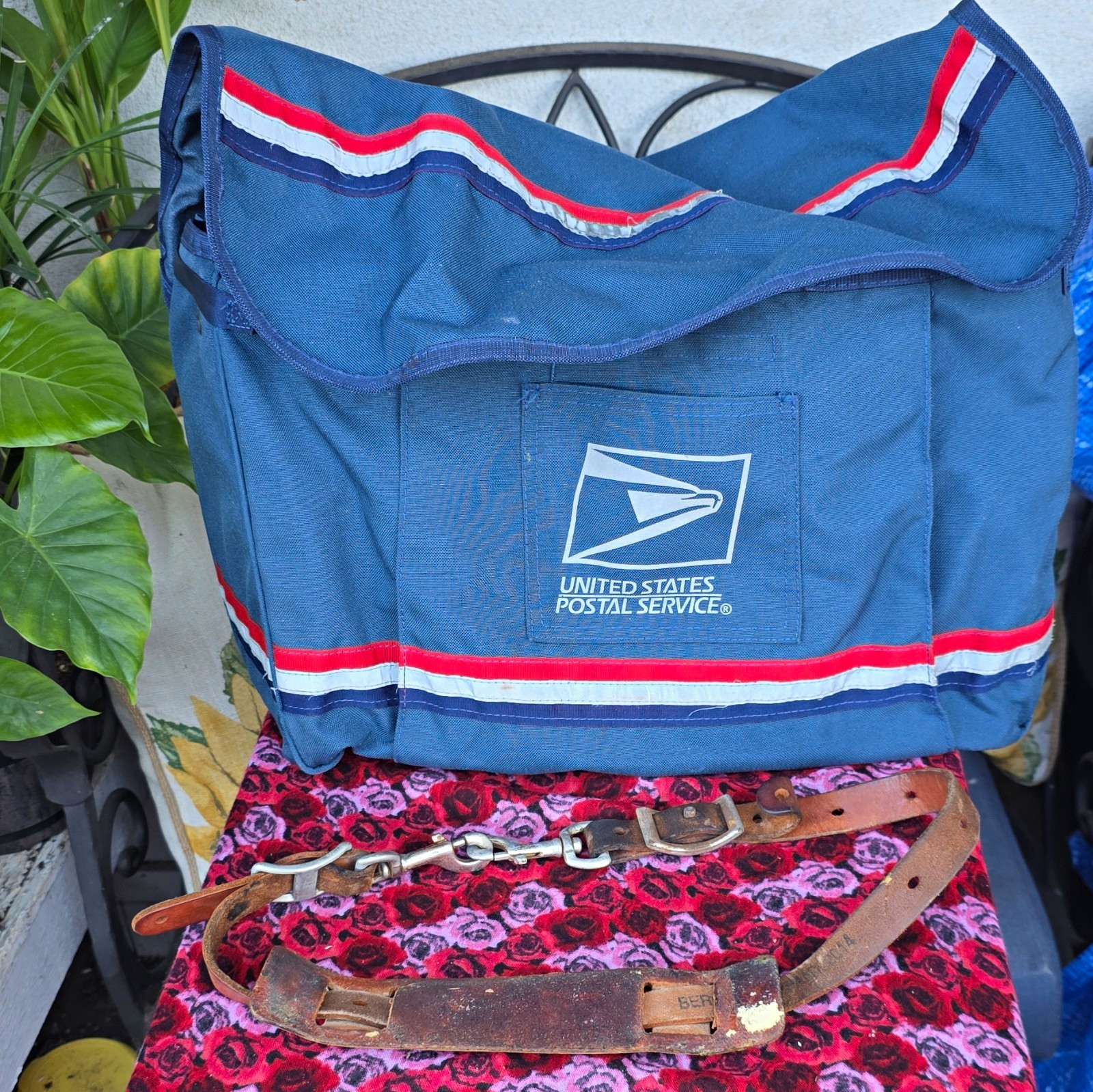 Vintage USPS Mail Carrier Canvas Satchel with Original Padded Leather Strap