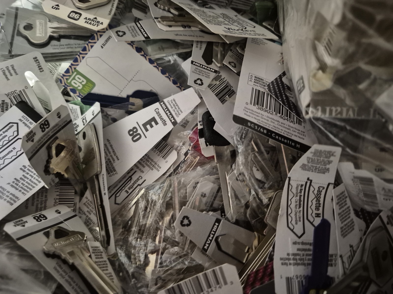 key blank lot *Hillman* 1500 keys 35lb box assorted  res/comm/auto/designer/etc