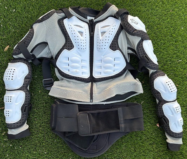 Fox Racing Titan Sport (10050) Protective Jacket White Motorcross Adult Medium Fox Racing Titan Sport (10050) Protective Jacket White Motorcross Adult Medium