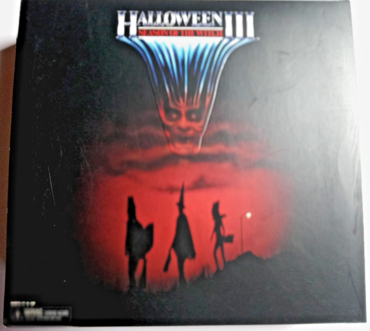 NECA HALLOWEEN III SEASON OF THE WITCH 3-PAK 6\