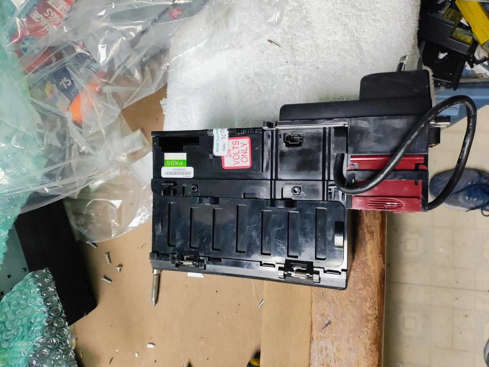 1 Coinco Vantage Vl62r44us00 Bill Acceptor 1/5/10/20 Bills 1 Coinco Vantage Vl62r44us00 Bill Acceptor 1/5/10/20 Bills
