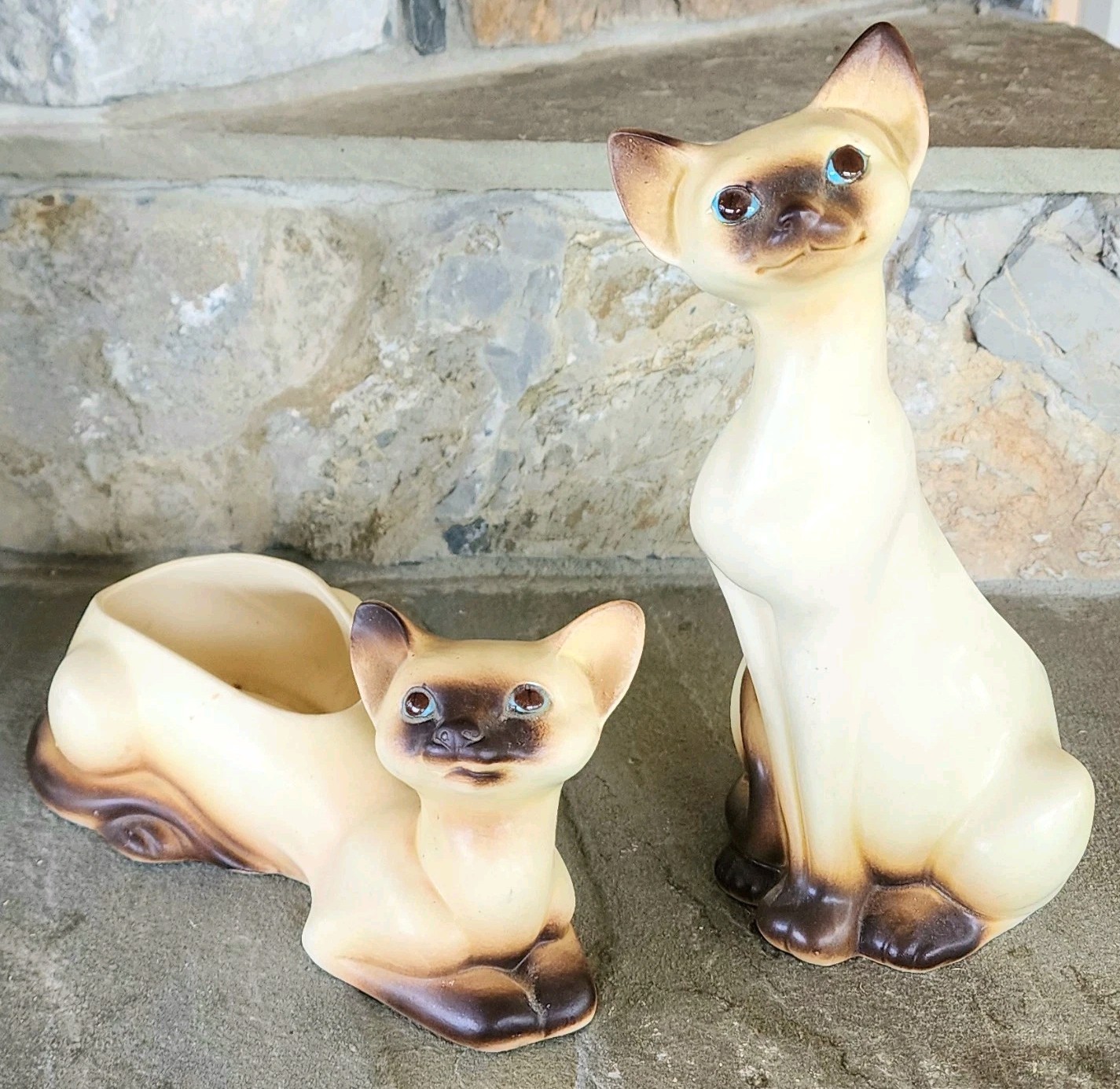 Vintage Pair Siamese Cat Planters National Potteries Co. MCM Flirtatious Vintage Pair Siamese Cat Planters National Potteries Co. MCM Flirtatious